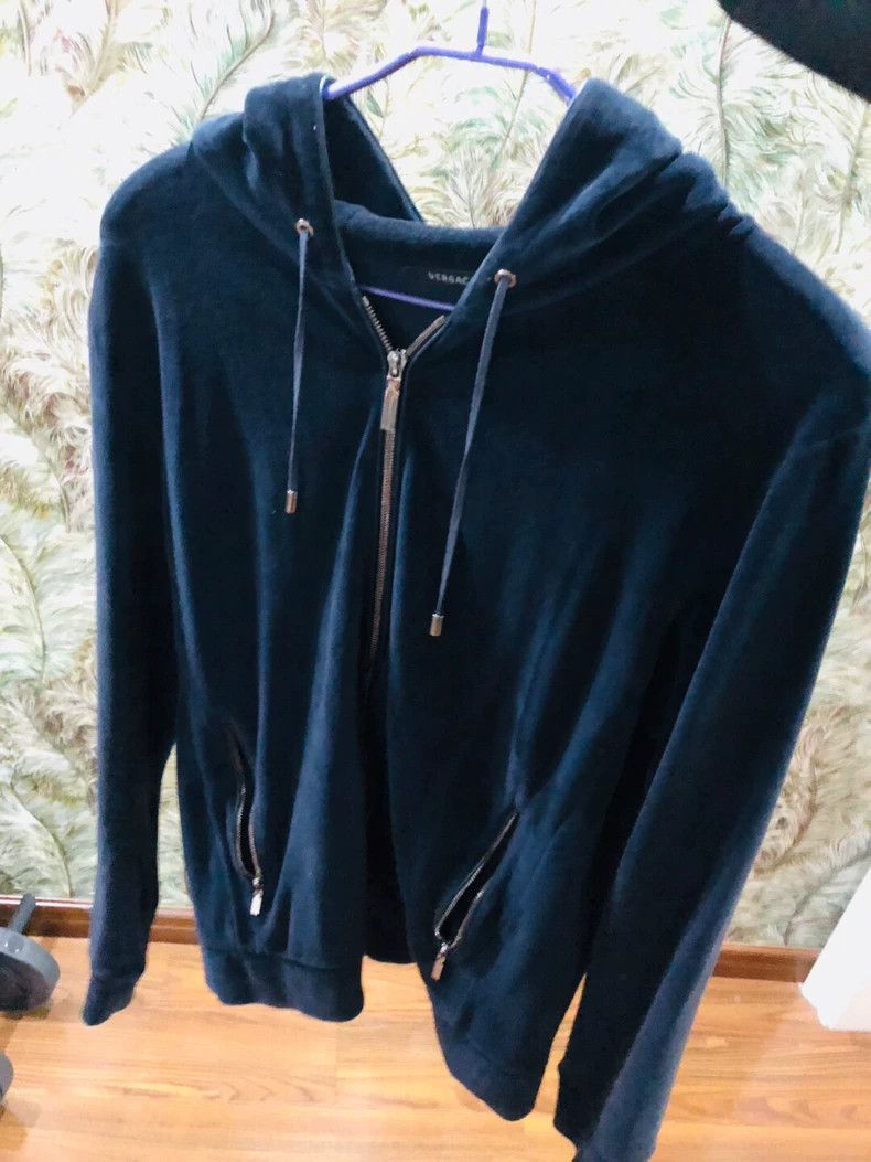 Versace Versace Velvet embroidered hooded jacket Size US L / EU 52-54 / 3 - 2 Thumbnail