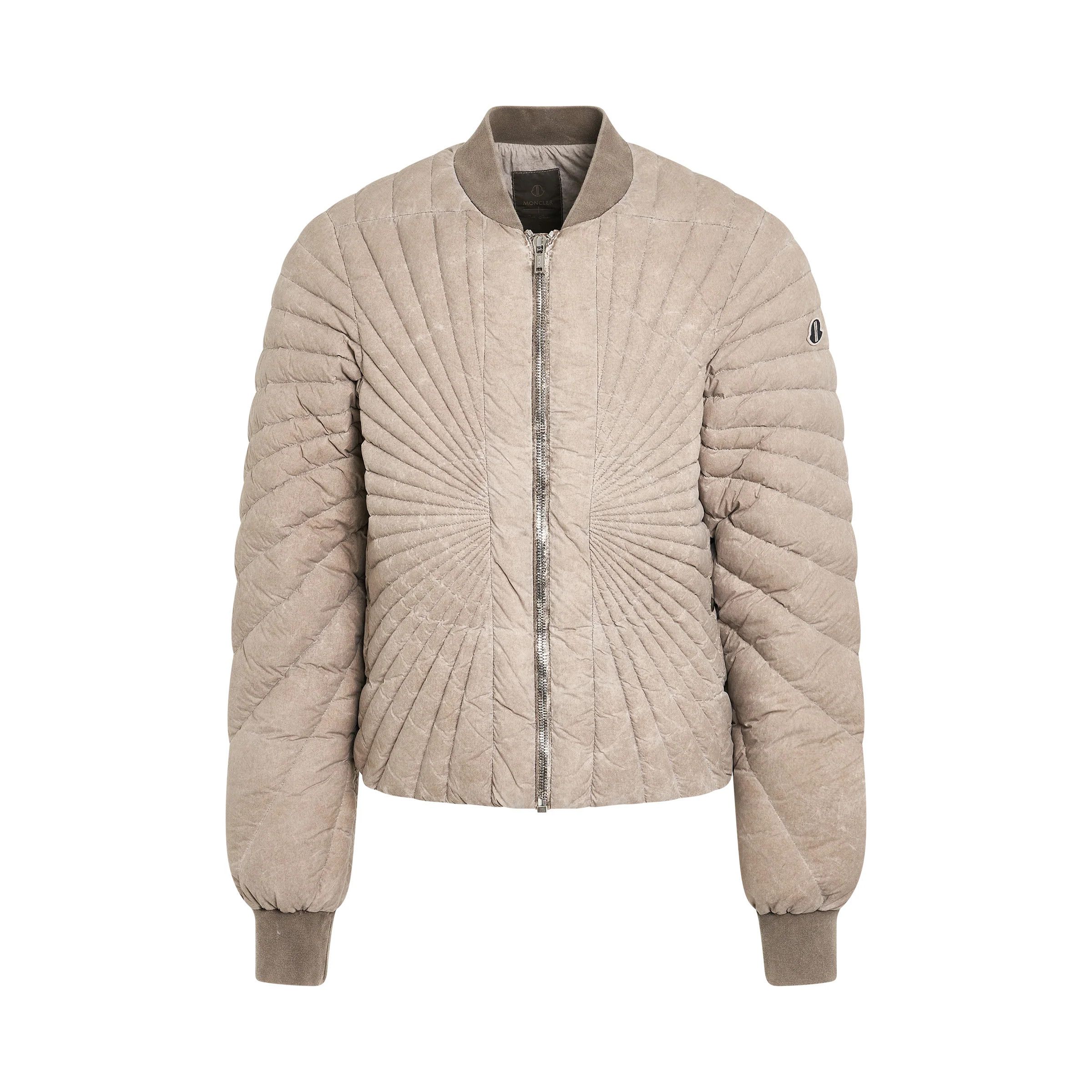 o1mris0824 Radiance Flight Jacket in Dirt