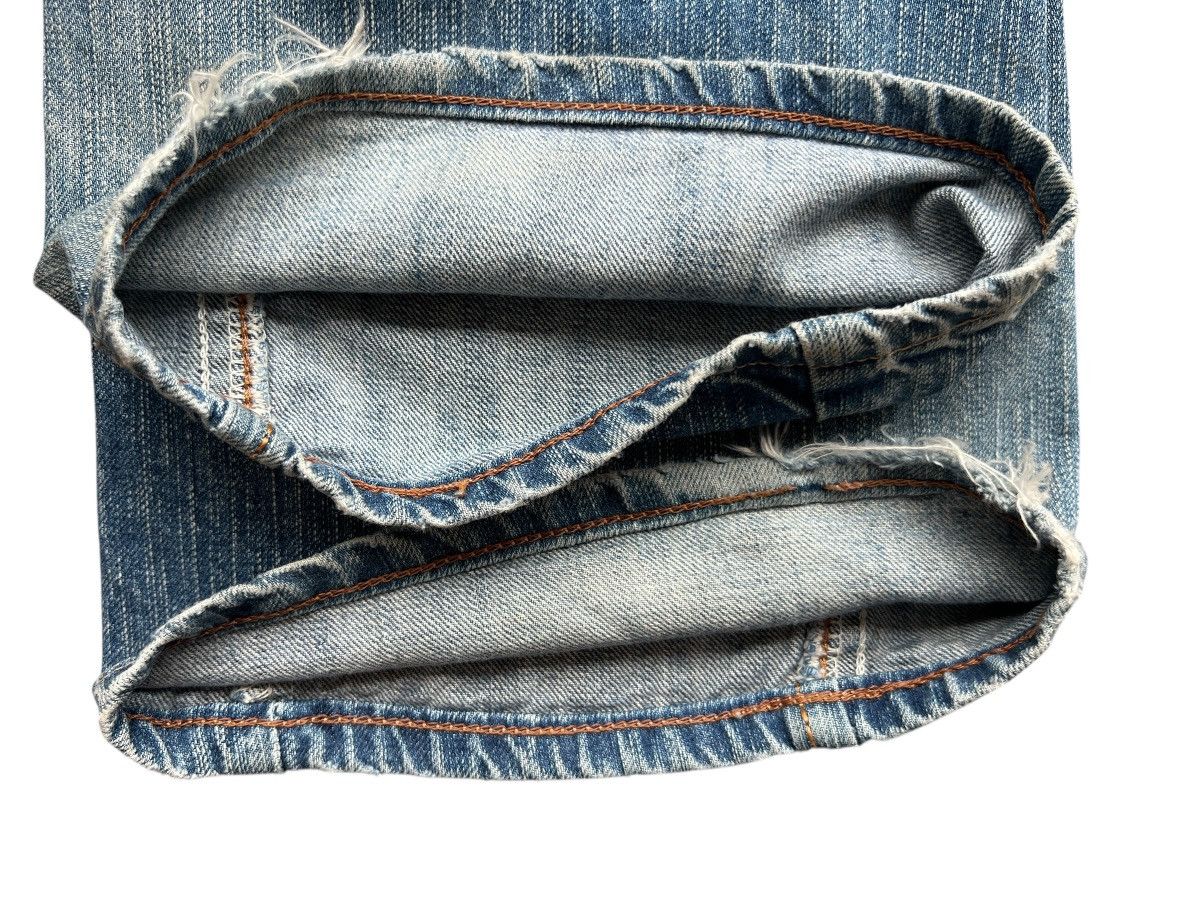 Edwin Vintage Edwin XV Distressed Denim Flare Jeans 32x33.5 Size 32" / US 10 / IT 46 - 9 Thumbnail