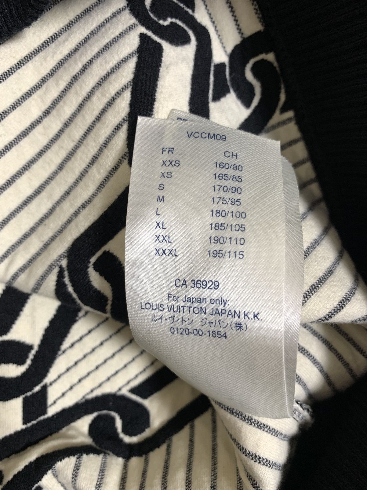 Louis Vuitton Louis Vuitton Quilted 3D Effect Chain Sweatshirt Size US S / EU 44-46 / 1 - 6 Thumbnail