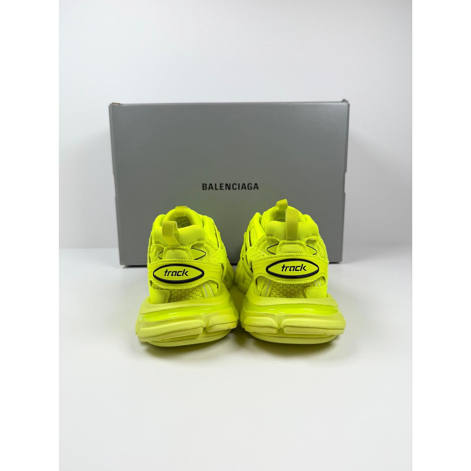 Balenciaga Size 41EU/8US - Balenciaga Track Fluo Yellow NEW Size US 8 / IT 38 - 4 Thumbnail