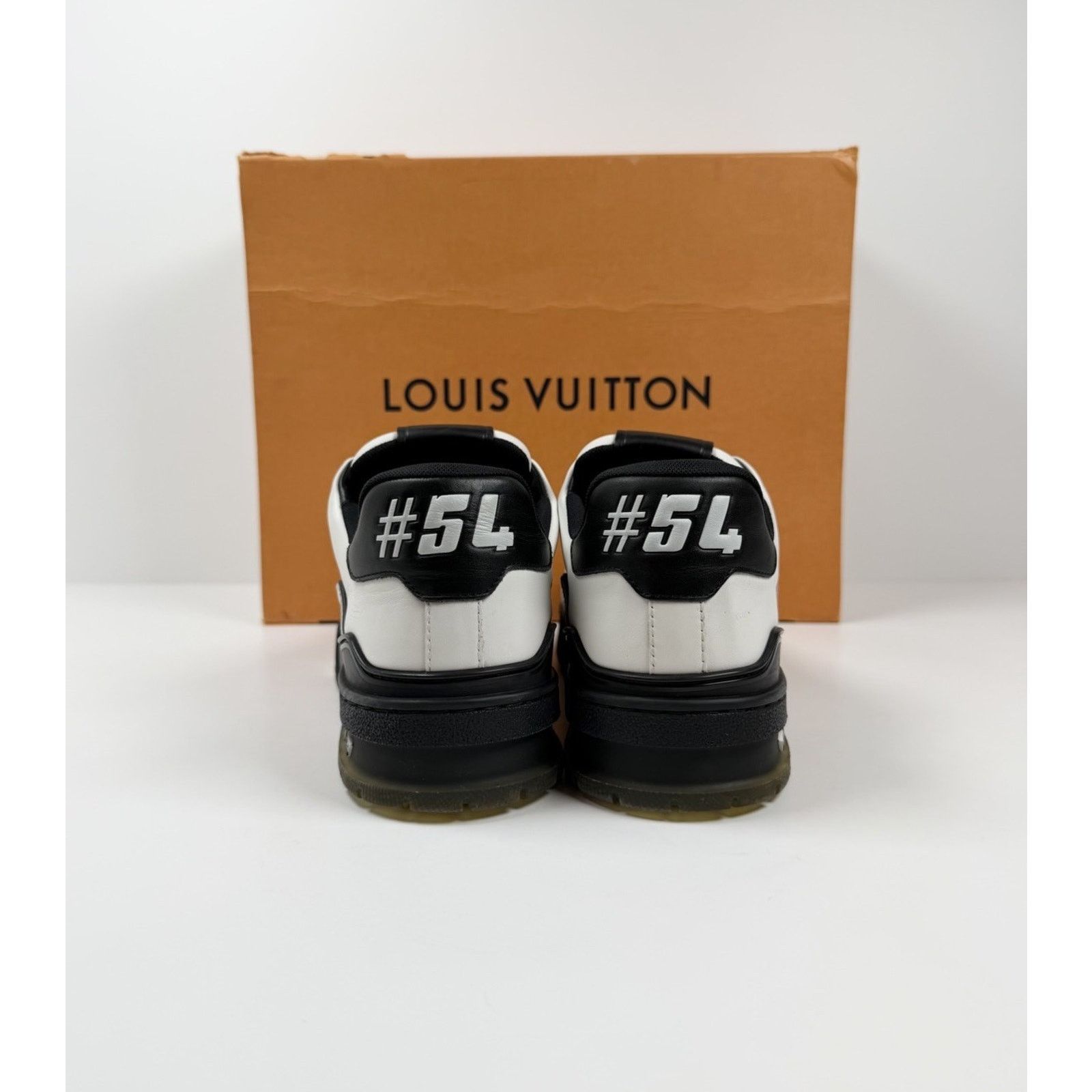 Louis Vuitton Size 7UK/8US - Louis Vuitton White Black Trainers Size US 8 / EU 41 - 4 Thumbnail