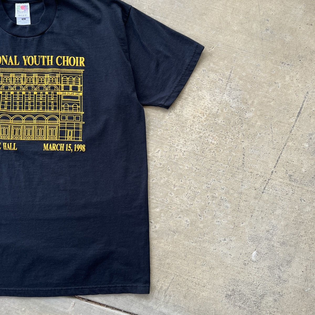 Other Vintage 1998 Carnegie Hall Tee Size US XL / EU 56 / 4 - 4 Thumbnail