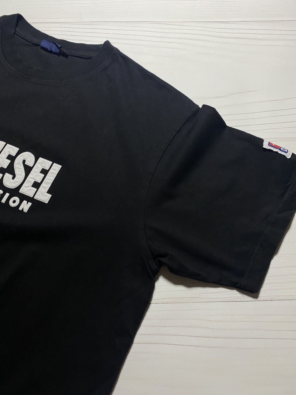 Diesel × Vintage Vintage Diesel Denim Division Big Logo Japanes Y2k T Shirt Size US XL / EU 56 / 4 - 7 Thumbnail