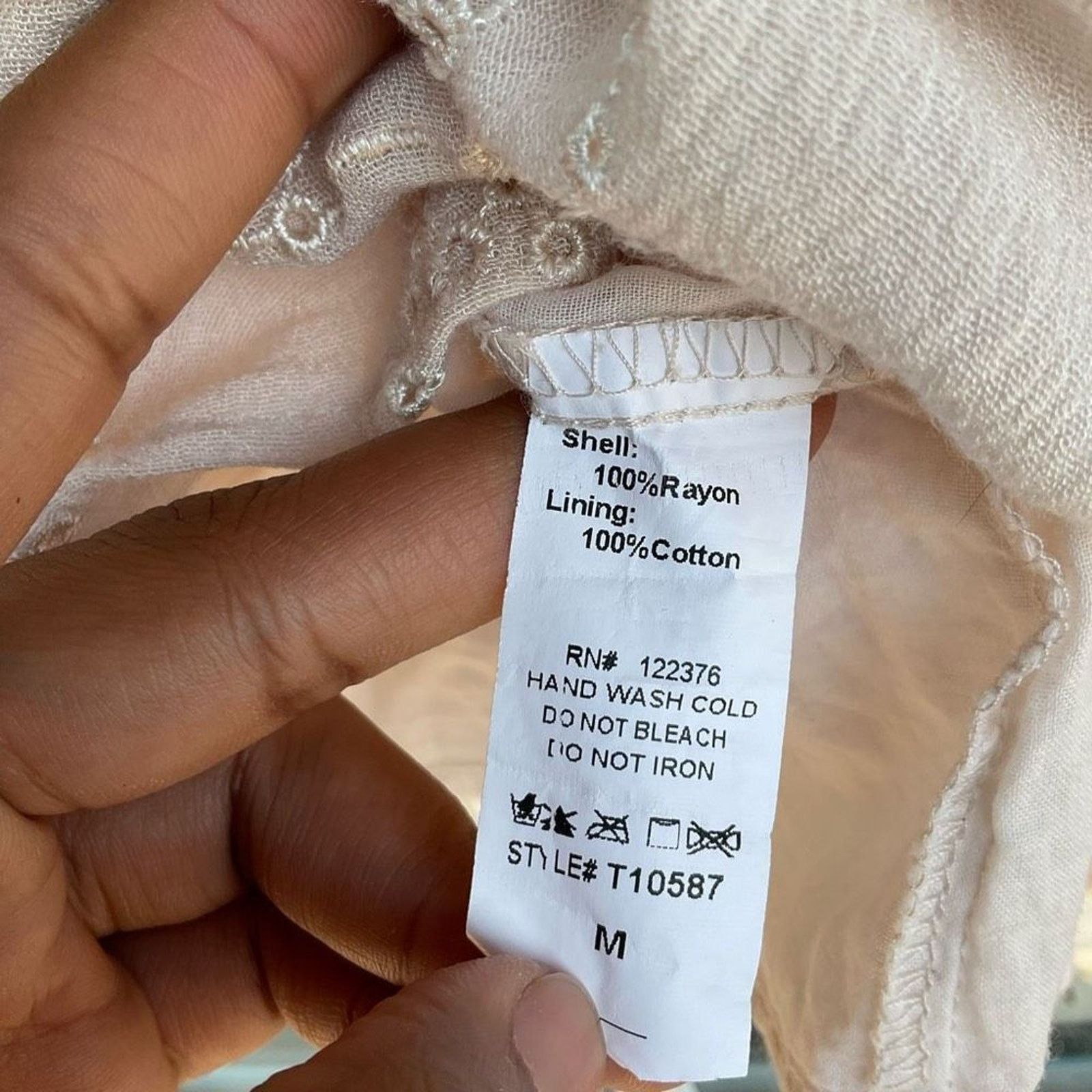 Anthropologie Mustard Seed Beige Eyelet Shoulder Dress Size Medium Size M / US 6-8 / IT 42-44 - 4 Thumbnail