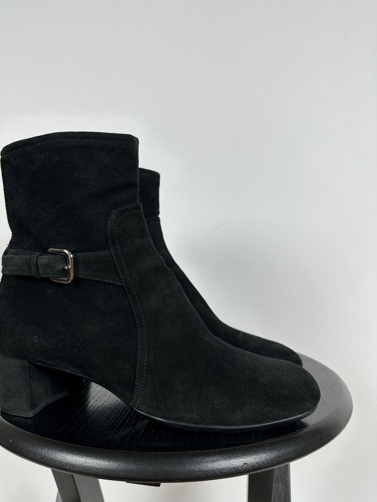 Prada Prada Suede Zip Ankle Boots Size US 7 / IT 37 - 14 Thumbnail
