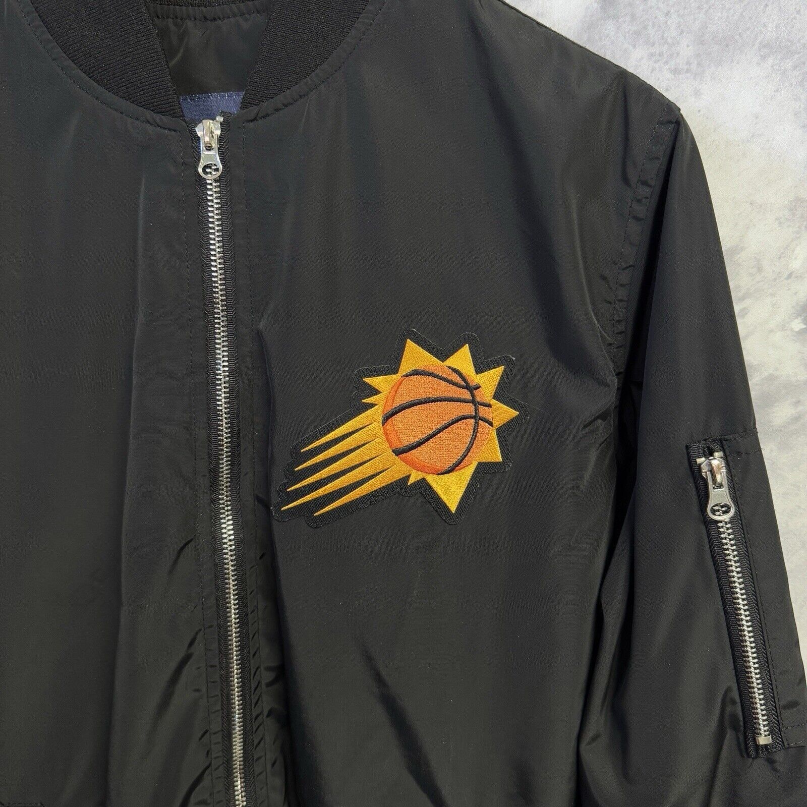 JH Design Phoenix Suns Jacket JH Design NBA Black Bomber Full Zip Size US S / EU 44-46 / 1 - 3 Thumbnail