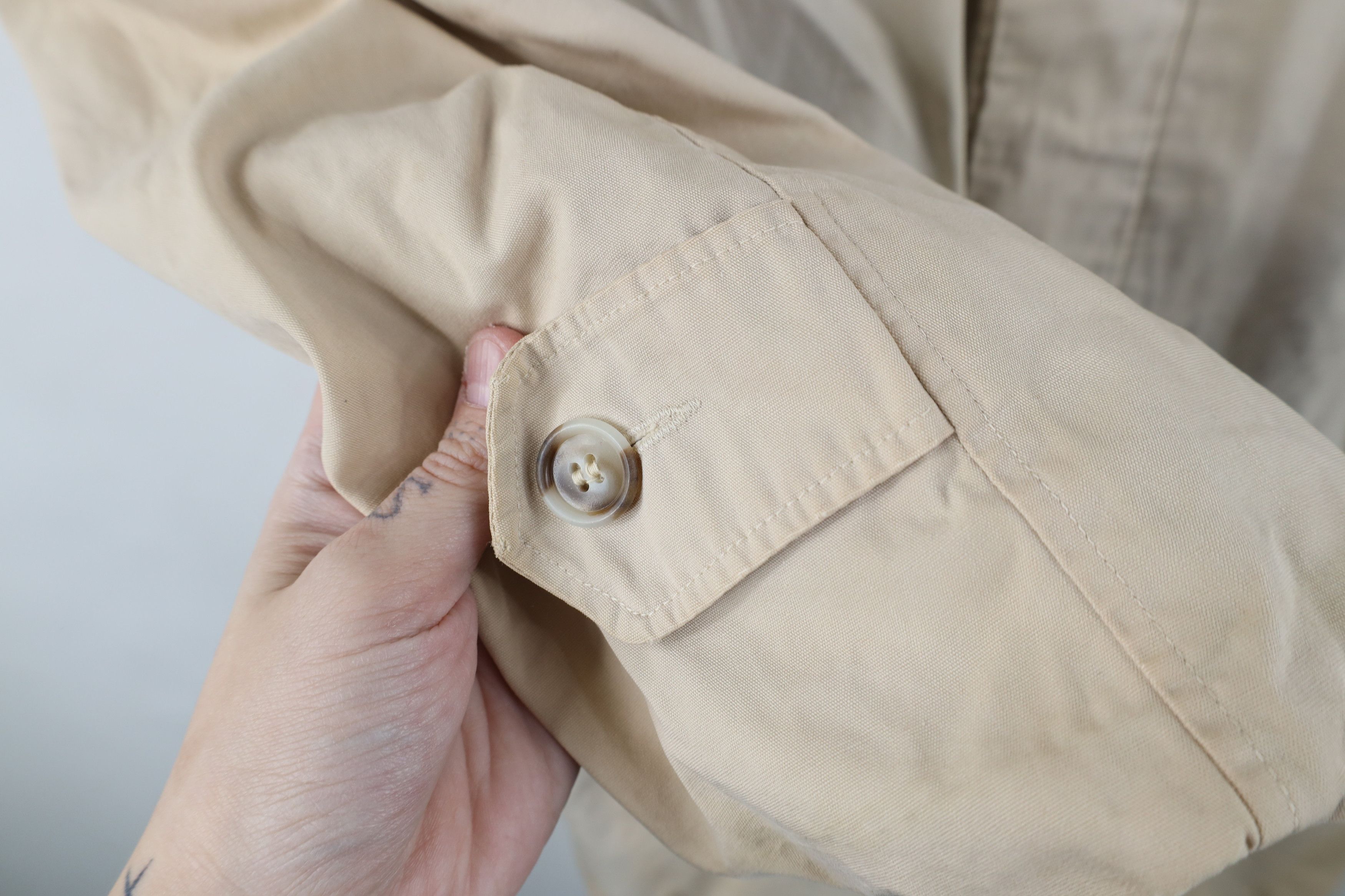 Vintage Vintage 60s 70s Streetwear Trench Coat Rain Jacket Beige Tan Size US L / EU 52-54 / 3 - 4 Thumbnail
