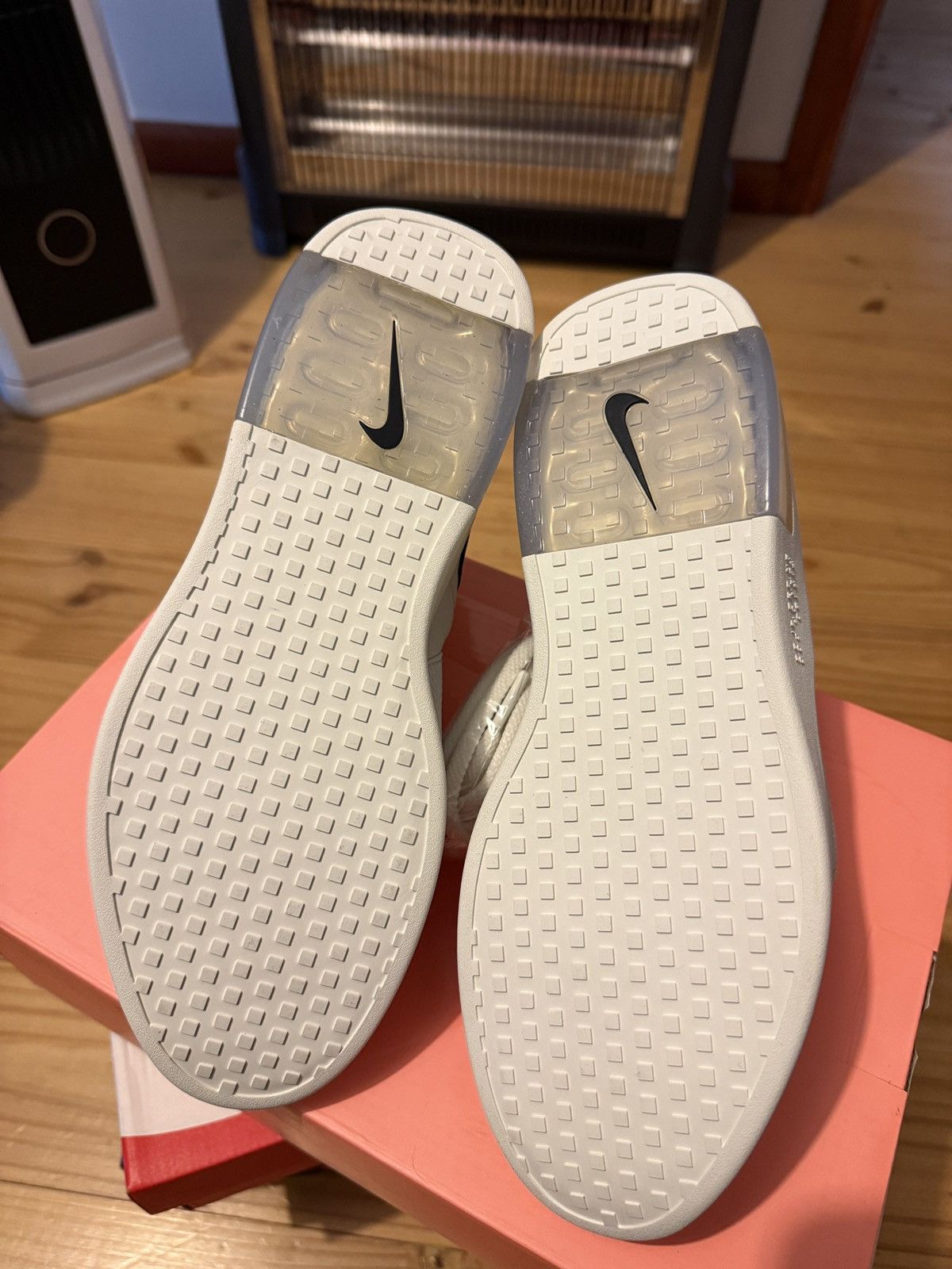 Fear of God × Nike Nike Air Fear Of God Raid ‘Light Bone’ Size US 8 / EU 41 - 6 Thumbnail
