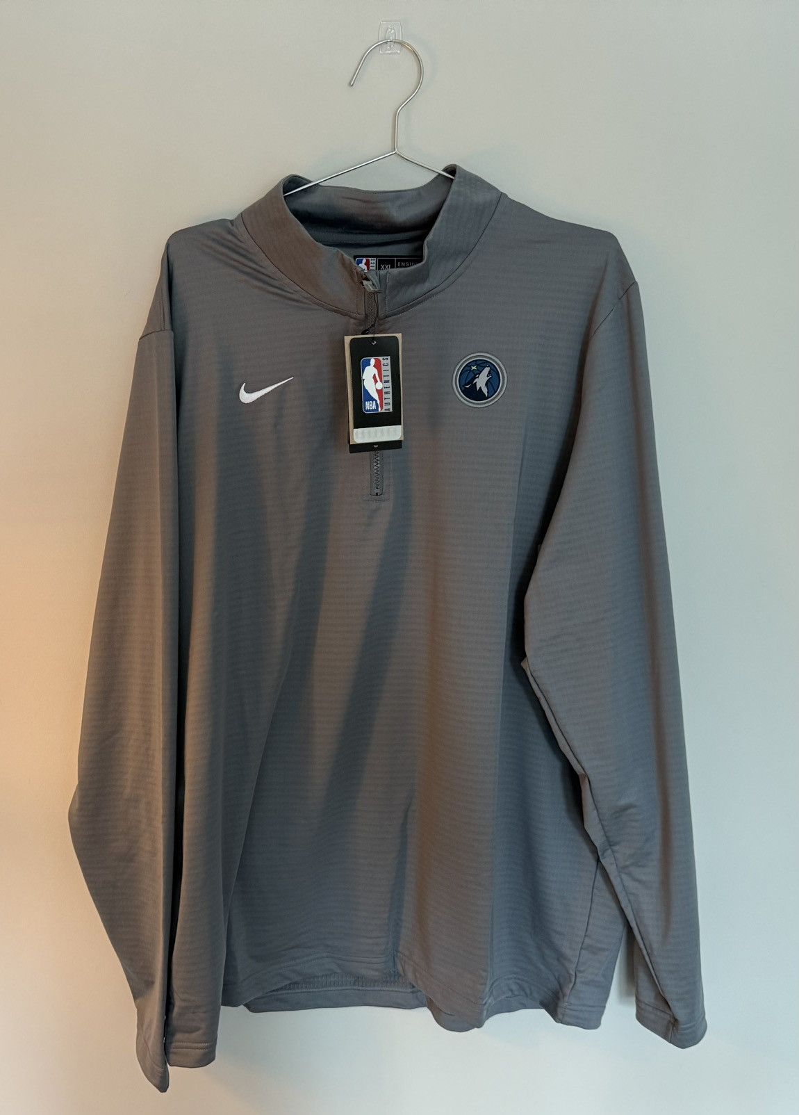Nike Nike Wolves Quarter-Zip Pullover XXL Tall – New – Size US XL / EU 56 / 4 - 1 Thumbnail