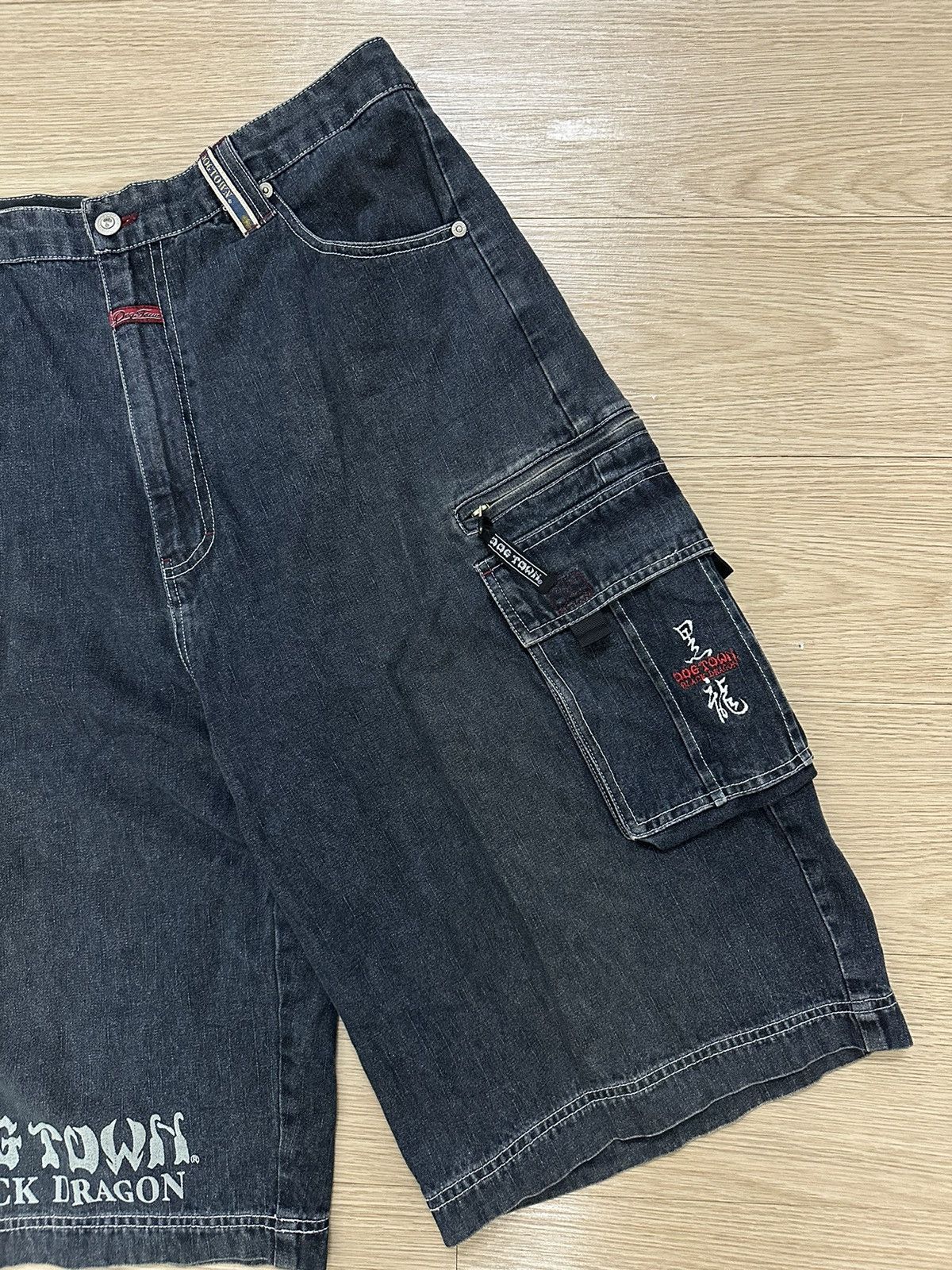 Dogtown × Vintage Rare Vintage Dogtown Black Dragon Multi Pocket Baggy Jorts Size US 32 / EU 48 - 5 Thumbnail