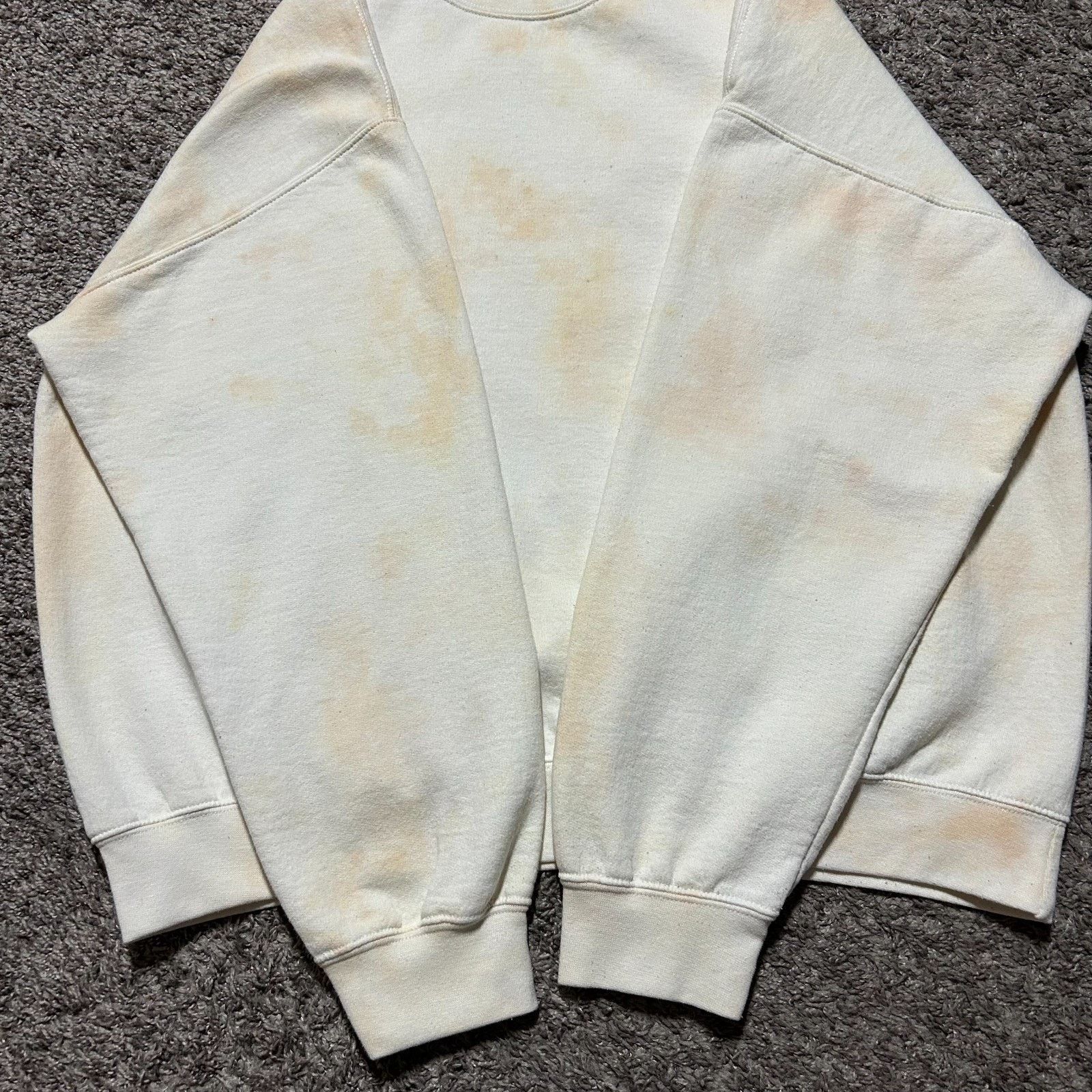 Vintage Vintage Thrashed Crewneck Sweatshirt Plain White 90s y2k Size US L / EU 52-54 / 3 - 4 Thumbnail