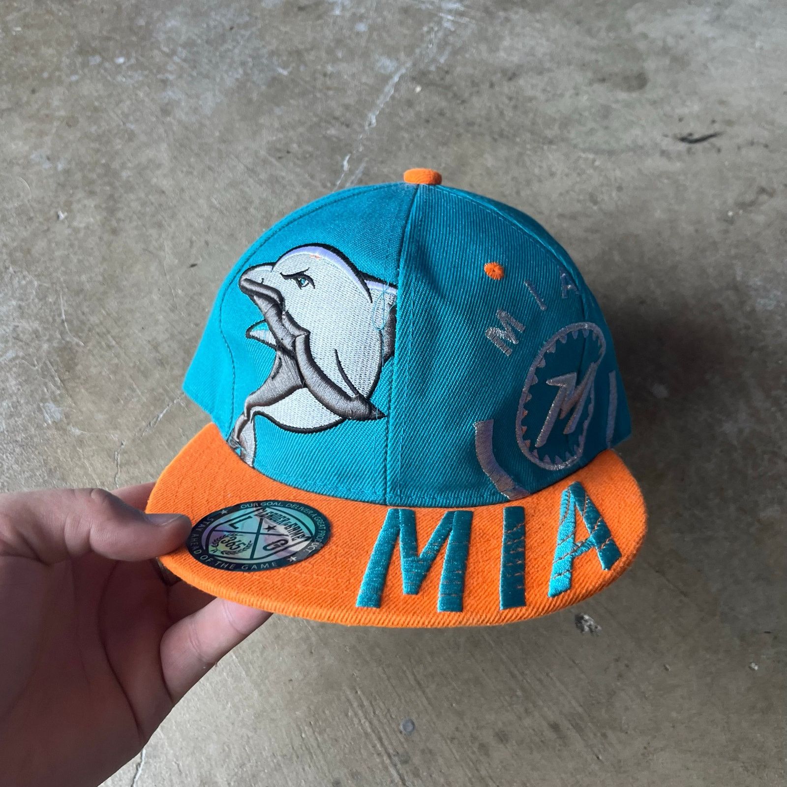 MIAMI DOLPHINS SNAPBACK HAT CAP LEADER OF THE GAME