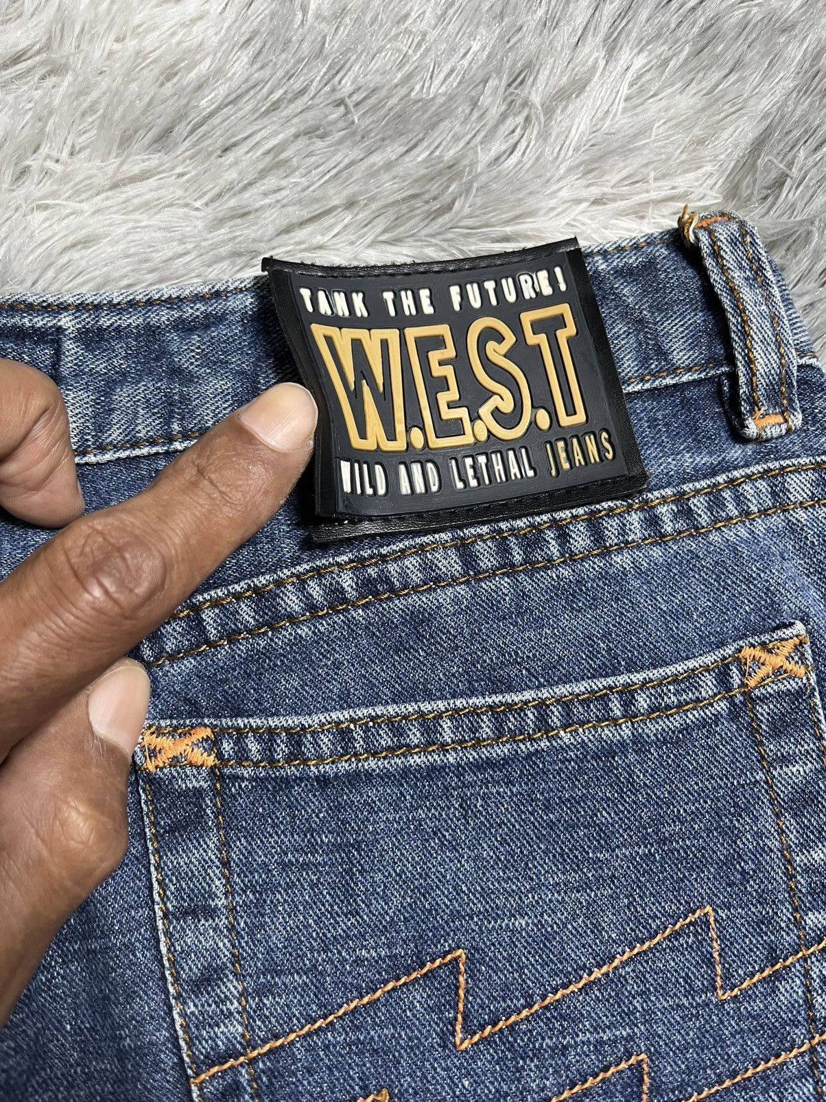 W&LT Vintage Wild and Lethal trash flare jeans Size 28" / US 6 / IT 42 - 12 Thumbnail