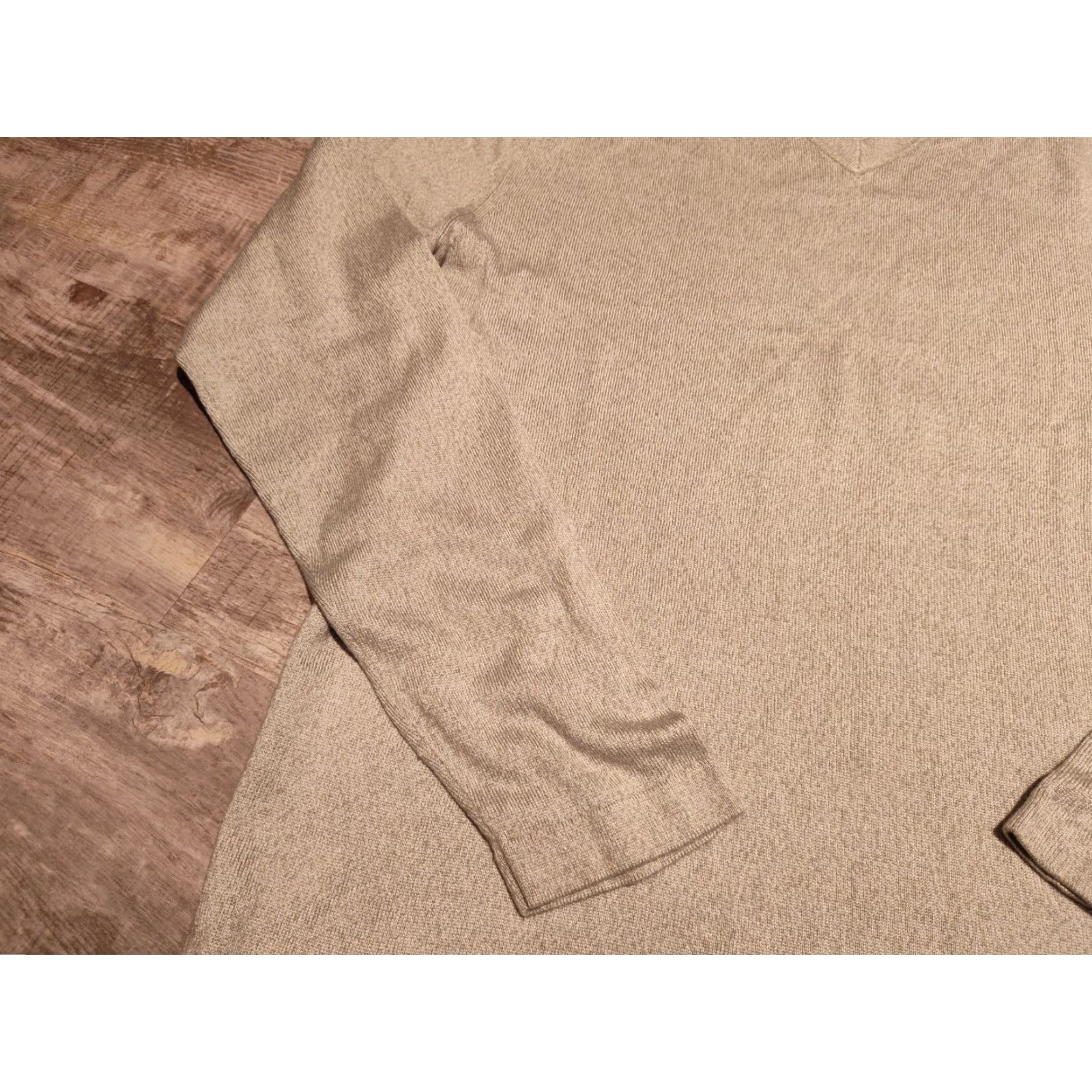 Banana Republic Banana Republic Cashmere Silk Sweater Large V-Neck Light Green Solid Men’s Classic Designer Preppy Size US L / EU 52-54 / 3 - 3 Thumbnail