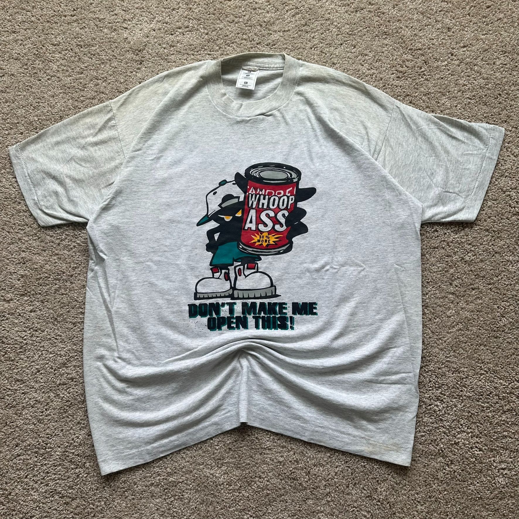 Fruit Of The Loom Vintage 90s Trashman Whoop Ass T-Shirt Skater Single Stitch Size US XL / EU 56 / 4 - 1 Thumbnail