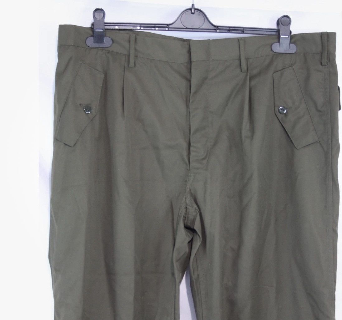 Vintage Vintage Italian Military Combat Trousers Olive W 32x L30 Size US 32 / EU 48 - 2 Thumbnail