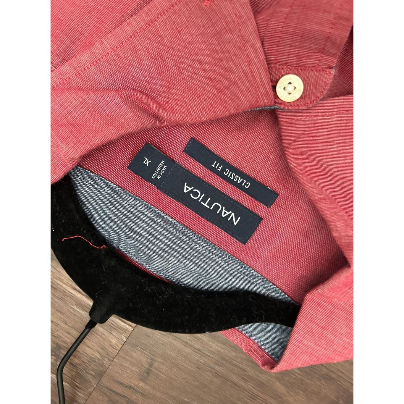 Nautica Nautica Long Sleeve Classic Fit Iron-Free Button-Up Shirt in Size US XL / EU 56 / 4 - 5 Thumbnail