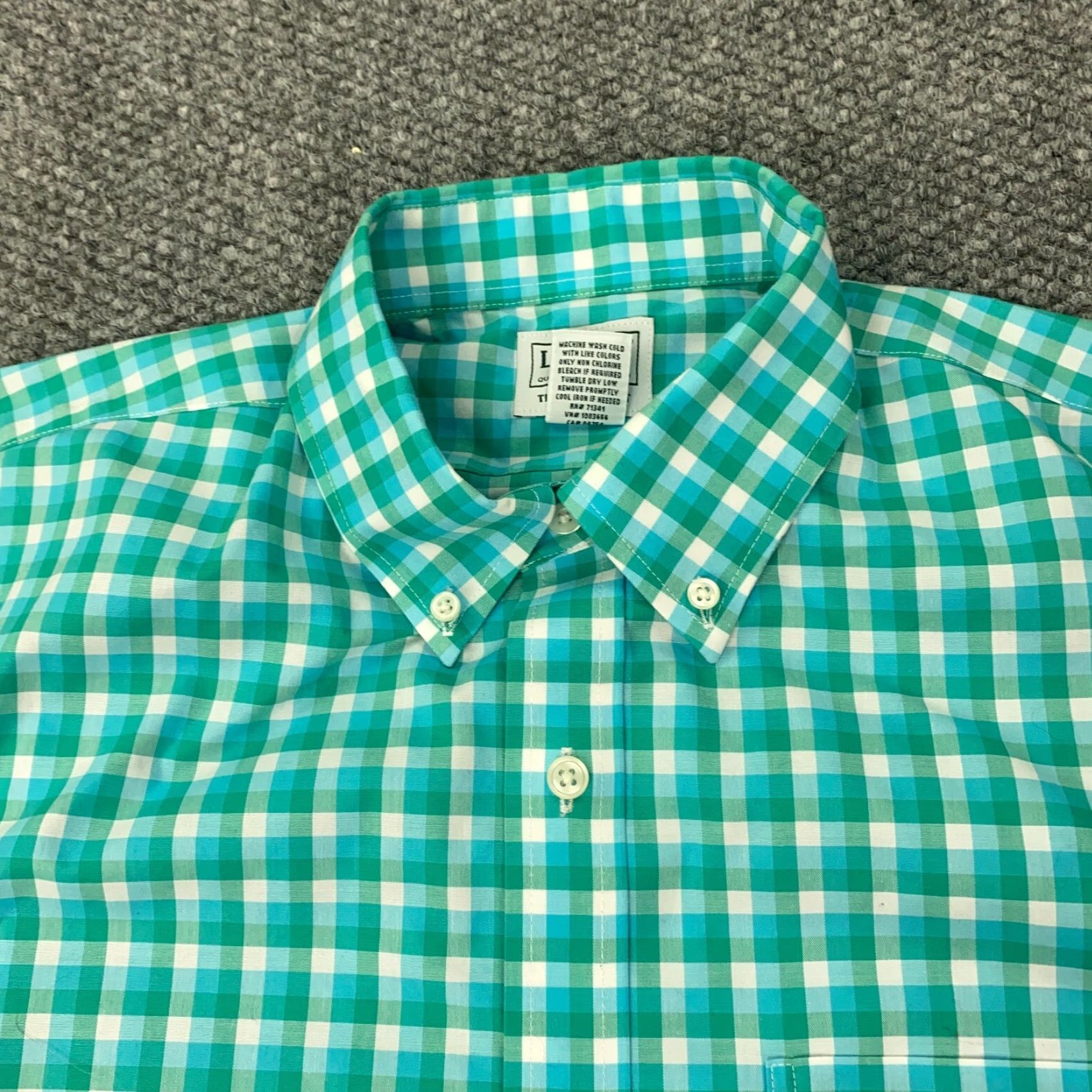 Vintage VTG LL Bean Shirt Mens Medium Plaid Button Down Traditional Fit Size US M / EU 48-50 / 2 - 3 Thumbnail