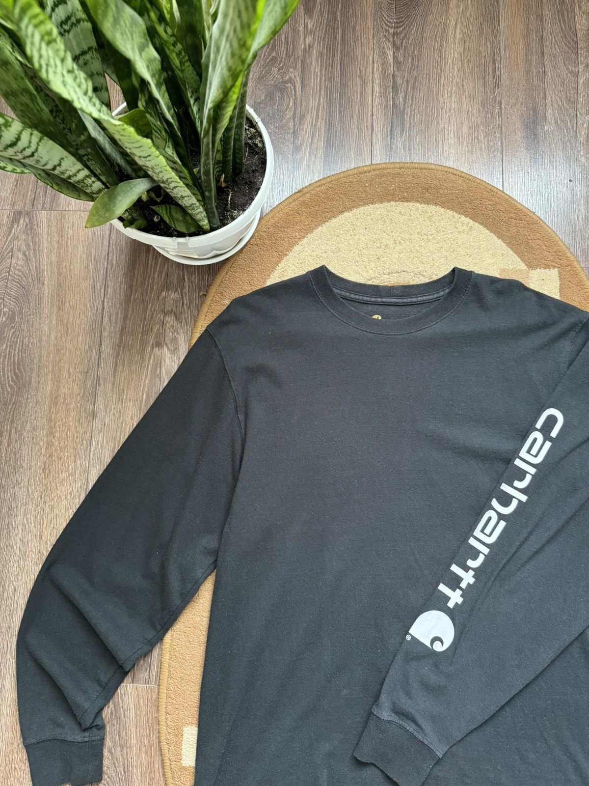 Carhartt Carhartt big logo black men’s big tall long sleeve t shirt Size US M / EU 48-50 / 2 - 2 Thumbnail