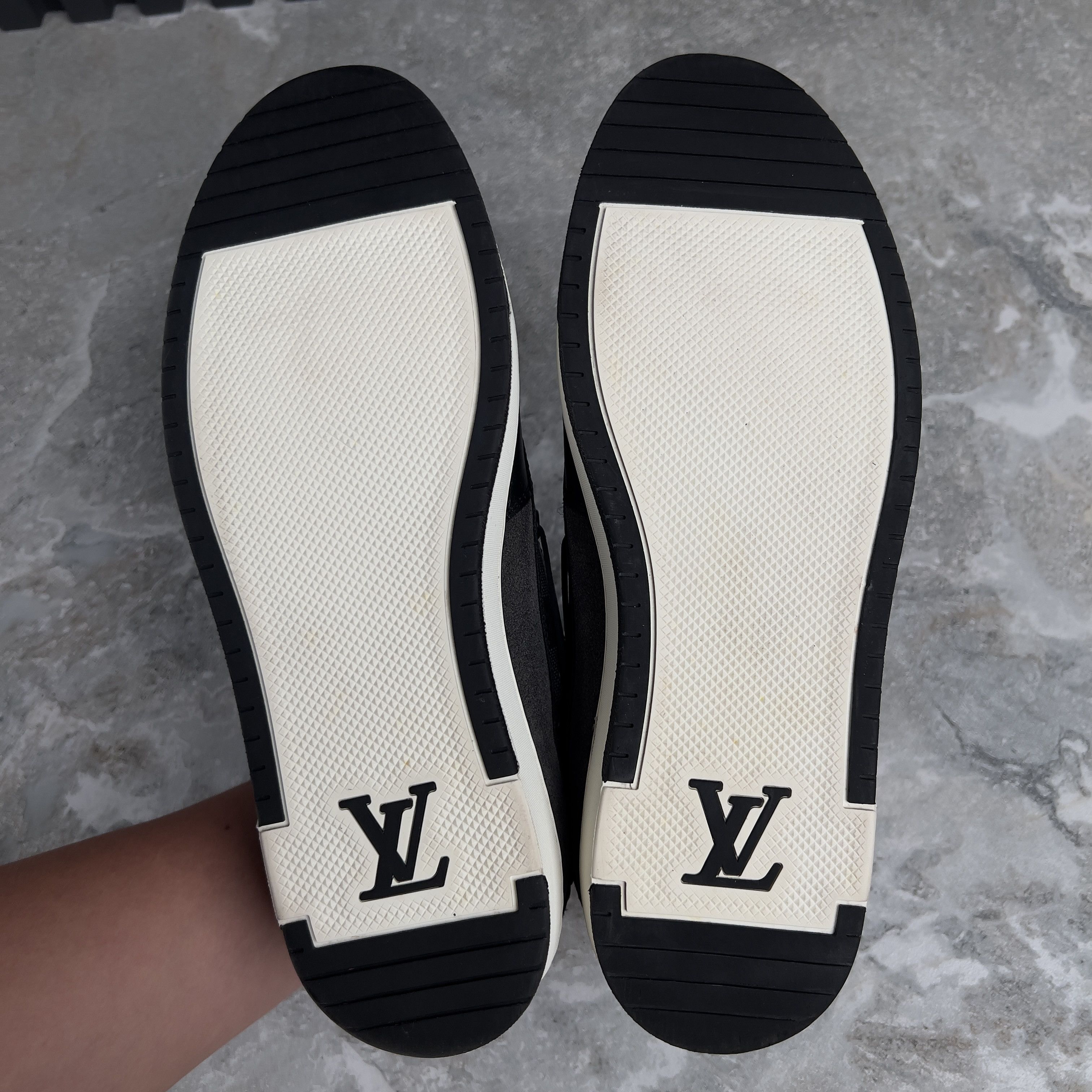 Louis Vuitton Louis Vuitton Trainer Damier Sneaker Graphite Leather Size US 8.5 / EU 41-42 - 10 Thumbnail