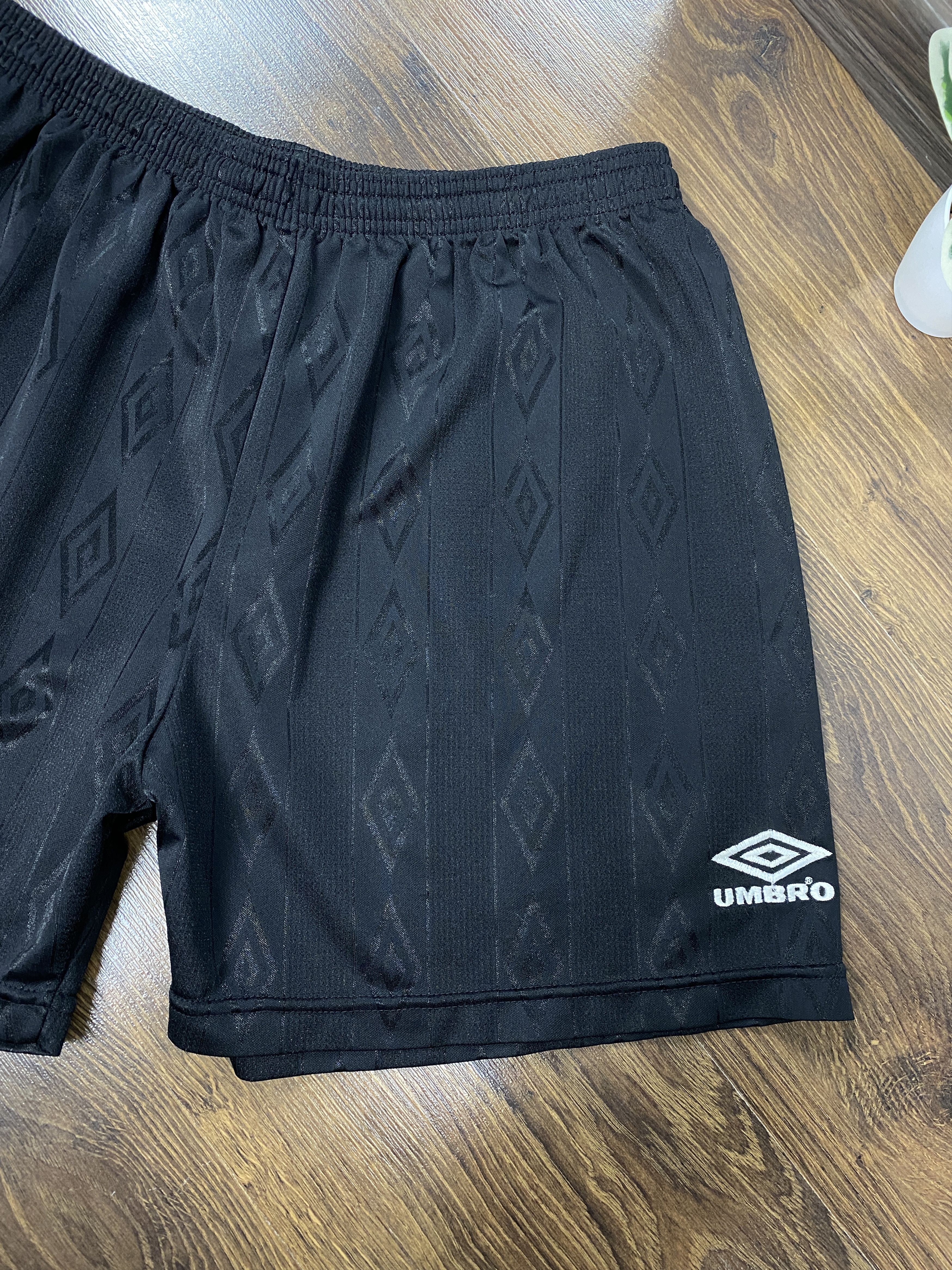 Umbro × Vintage Umbro vintage monogram shorts y2k Size US 34 / EU 50 - 2 Thumbnail