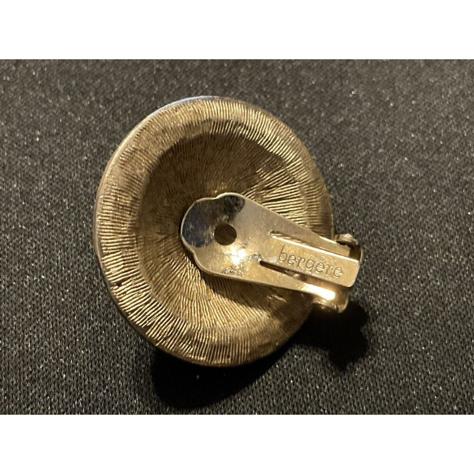 Other Berger Vintage Textured Button Clip On Earrings Size ONE SIZE - 3 Thumbnail