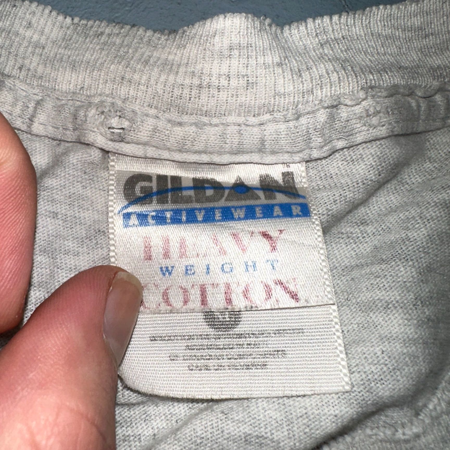 Gildan VINTAGE Beatles Rock Band 1997 T-Shirt Gray Crew Neck Short Sleeve M Men 1960s 90s Grunge Music Shirt Size US M / EU 48-50 / 2 - 5 Thumbnail