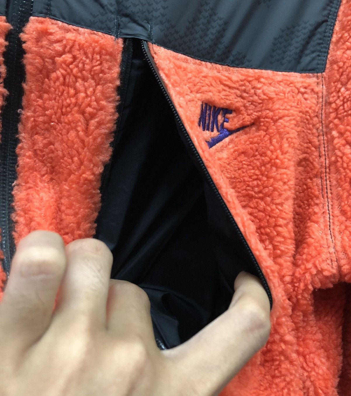Nike Nike Track & Field Orange Sherpa Fleece Jacket Size US M / EU 48-50 / 2 - 6 Thumbnail