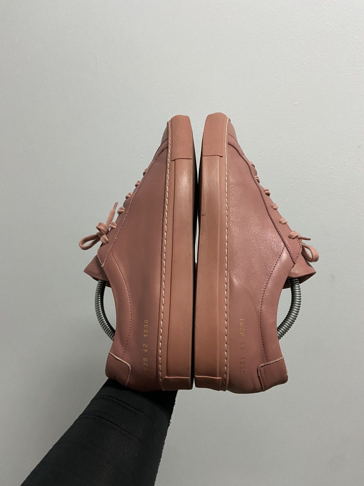 Common Projects × Vintage Common projects leather sneakers vintage made in Italy 🇮🇹 Size US 9 / EU 42 - 8 Thumbnail
