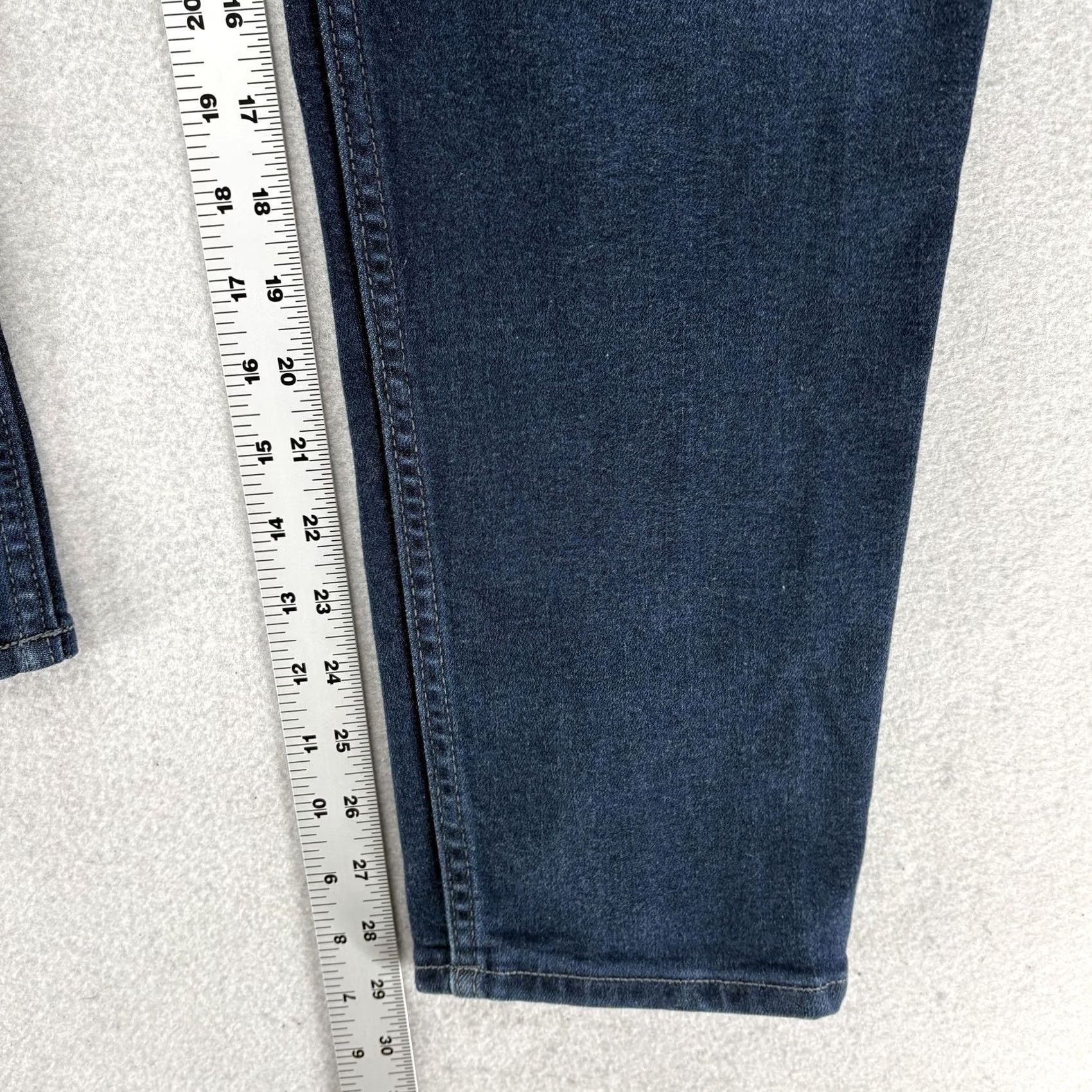 Banana Republic Banana Republic Travel Jeans Mens 35x30 Blue Dark Wash Slim Tapered Denim Pants Jeans Size US 35 - 7 Thumbnail