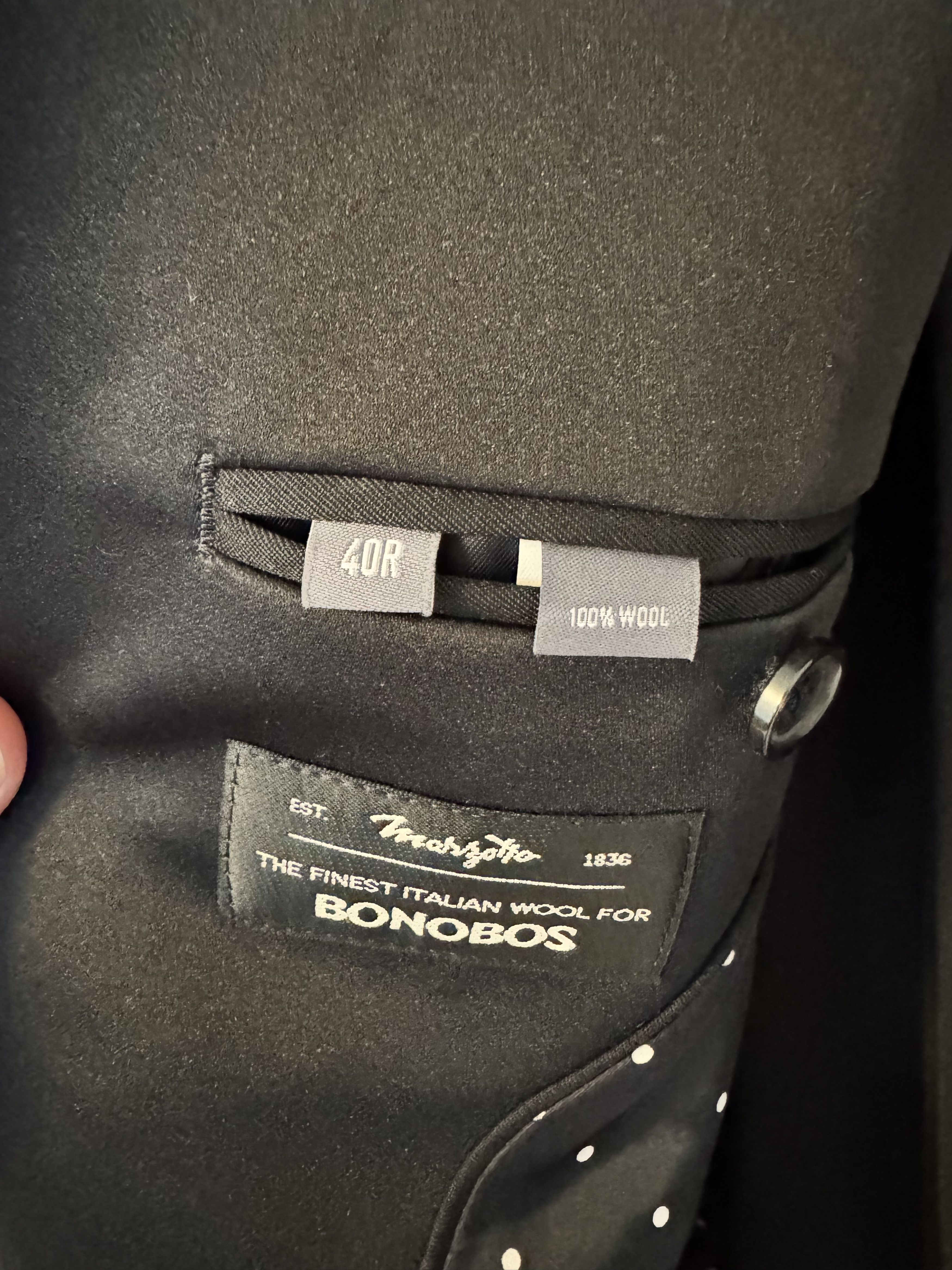 Bonobos Bonobos • Capstone Peak Lapel Tuxedo • 40R / 34 Size 40R - 4 Thumbnail