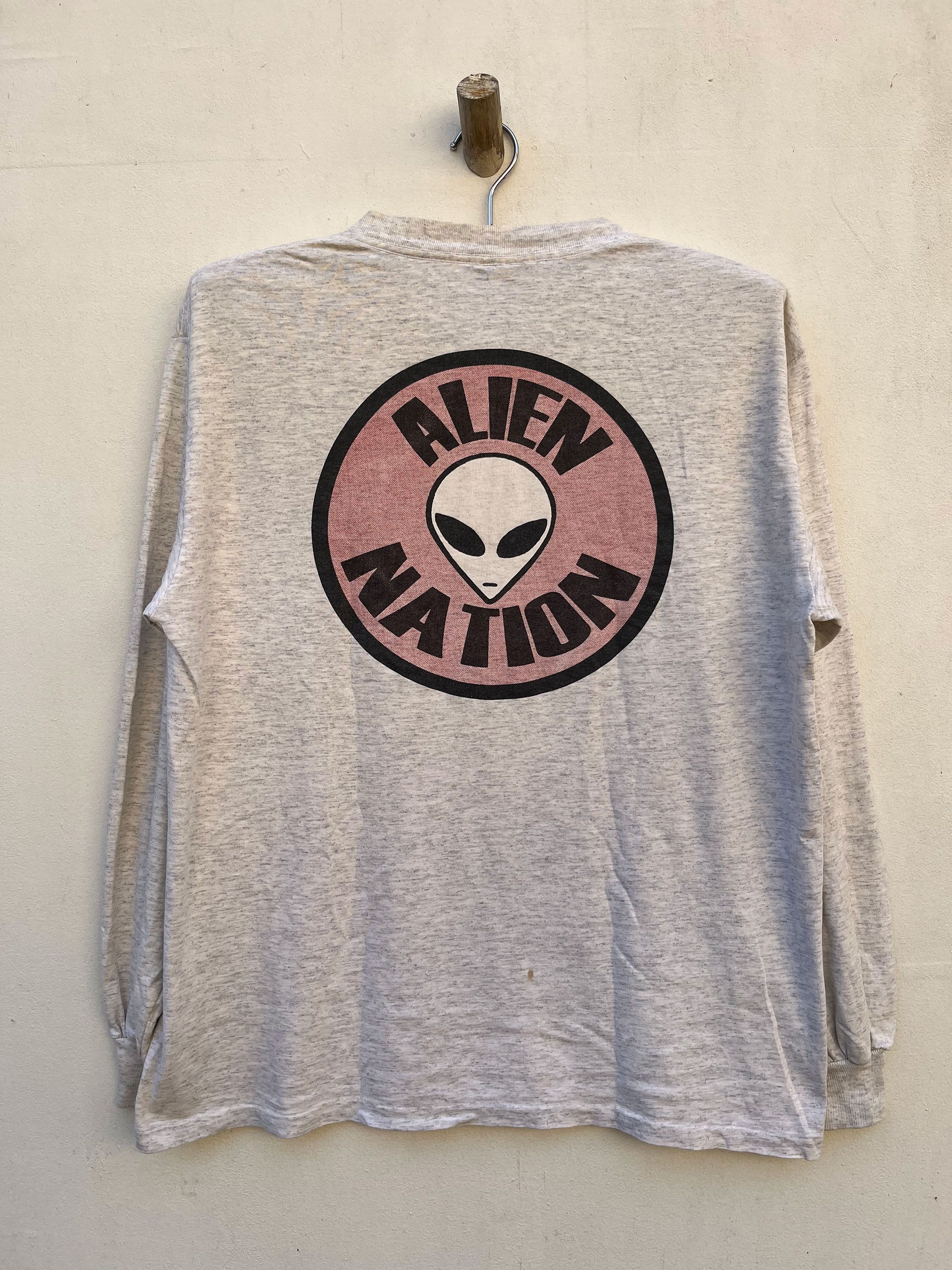 Arts & Science × Sci-Fi Fantasy Vintage Alien Nation 80s 90s Oneita Made in Usa Size US L / EU 52-54 / 3 - 4 Thumbnail