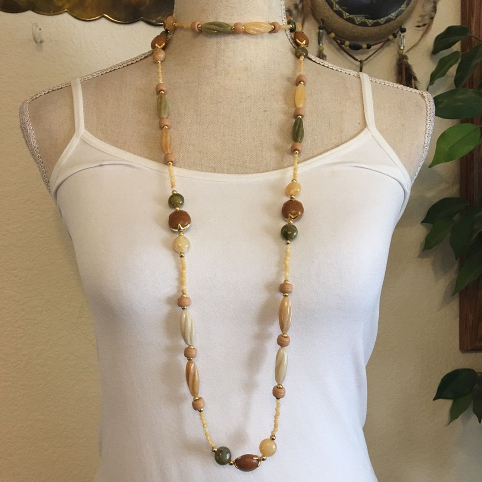 Vintage Vintage natural tones plastic bead necklace Size ONE SIZE - 3 Thumbnail