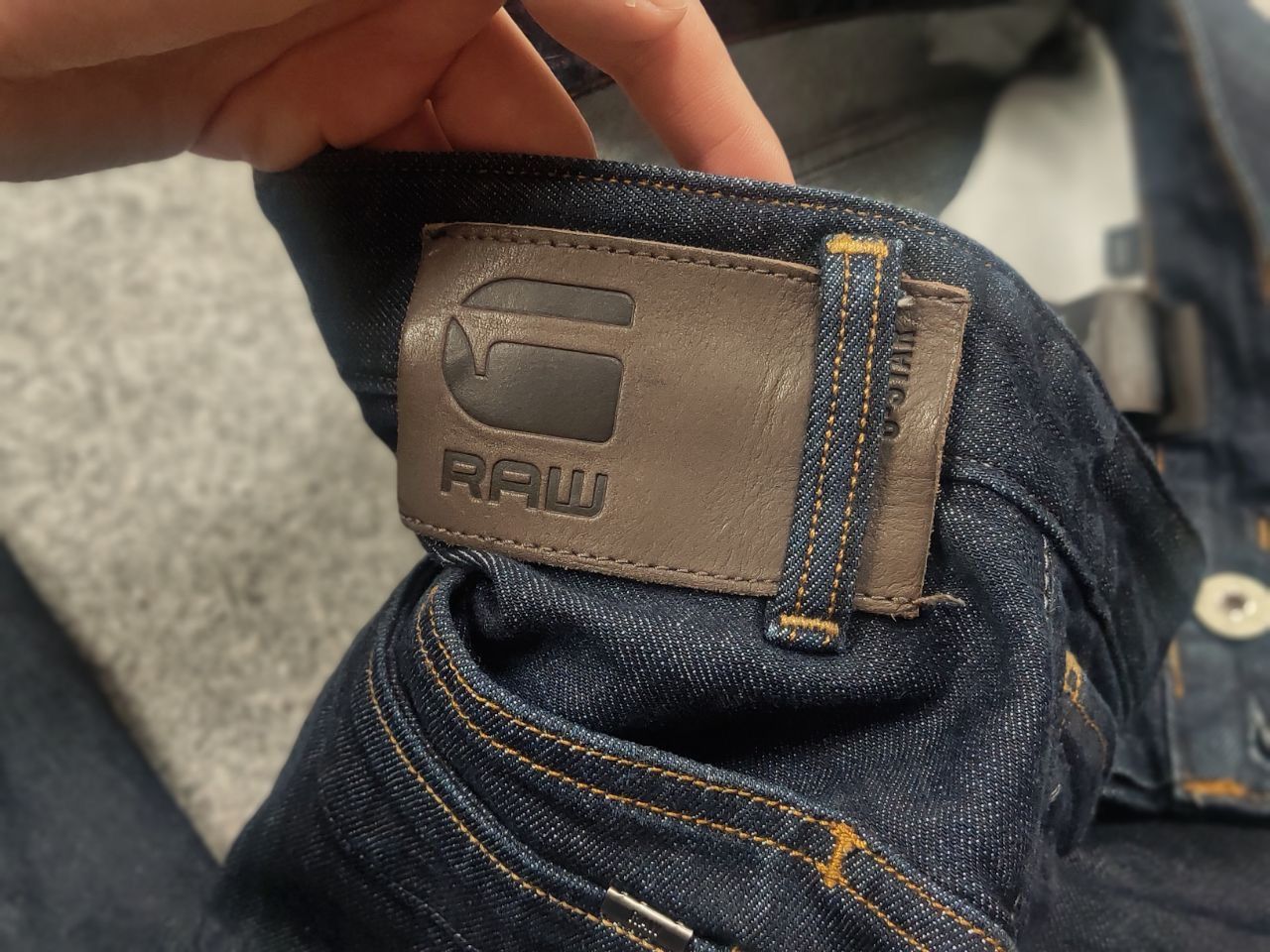 G-Star G-Star Raw Scutar 3-D Slim Tapered Dark Denim Jeans Vintage Size US 33 - 13 Thumbnail