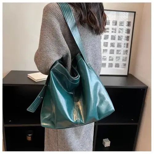 Japanese Brand × Leather Blue pu leather shoulder bag Size ONE SIZE - 1 Thumbnail