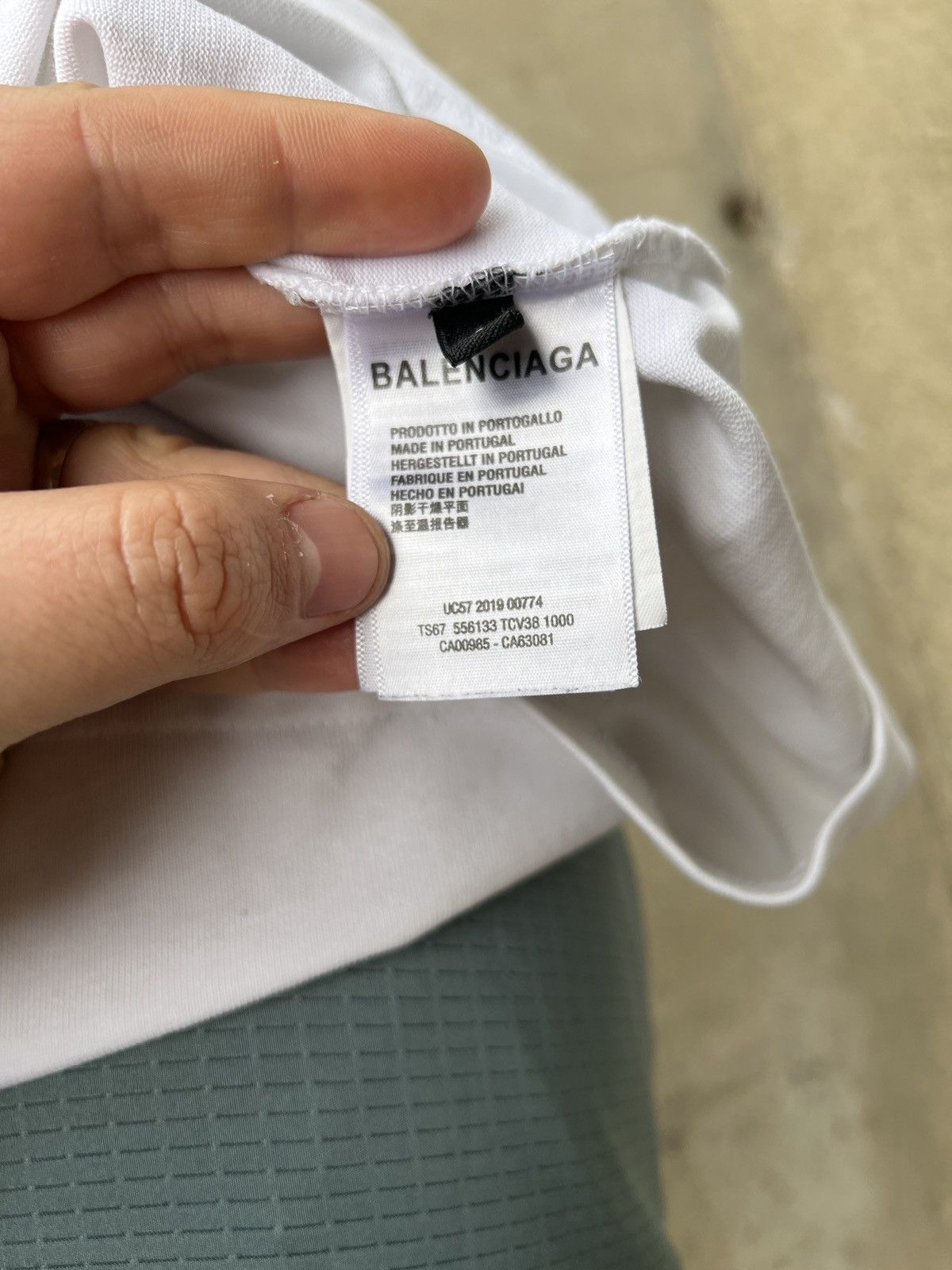 Balenciaga Balenciaga Tee Size US S / EU 44-46 / 1 - 6 Thumbnail