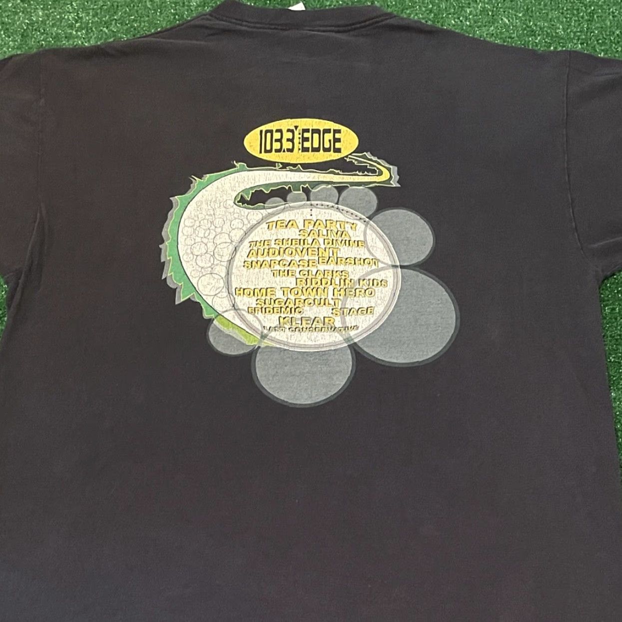Vintage VINTAGE Rock Band Concert Edge Fest 2002 Saliva Tea Party 90s Y2k Shirt Mens XL Black Mens XL Tea Party 90s Rock Shirts Size US XL / EU 56 / 4 - 2 Thumbnail