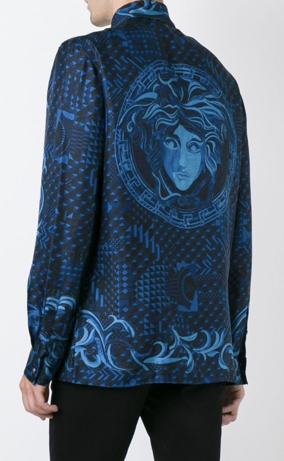 Versace hand drawn Barocco print silk shirt collar size40 Size US M / EU 48-50 / 2 - 3 Thumbnail