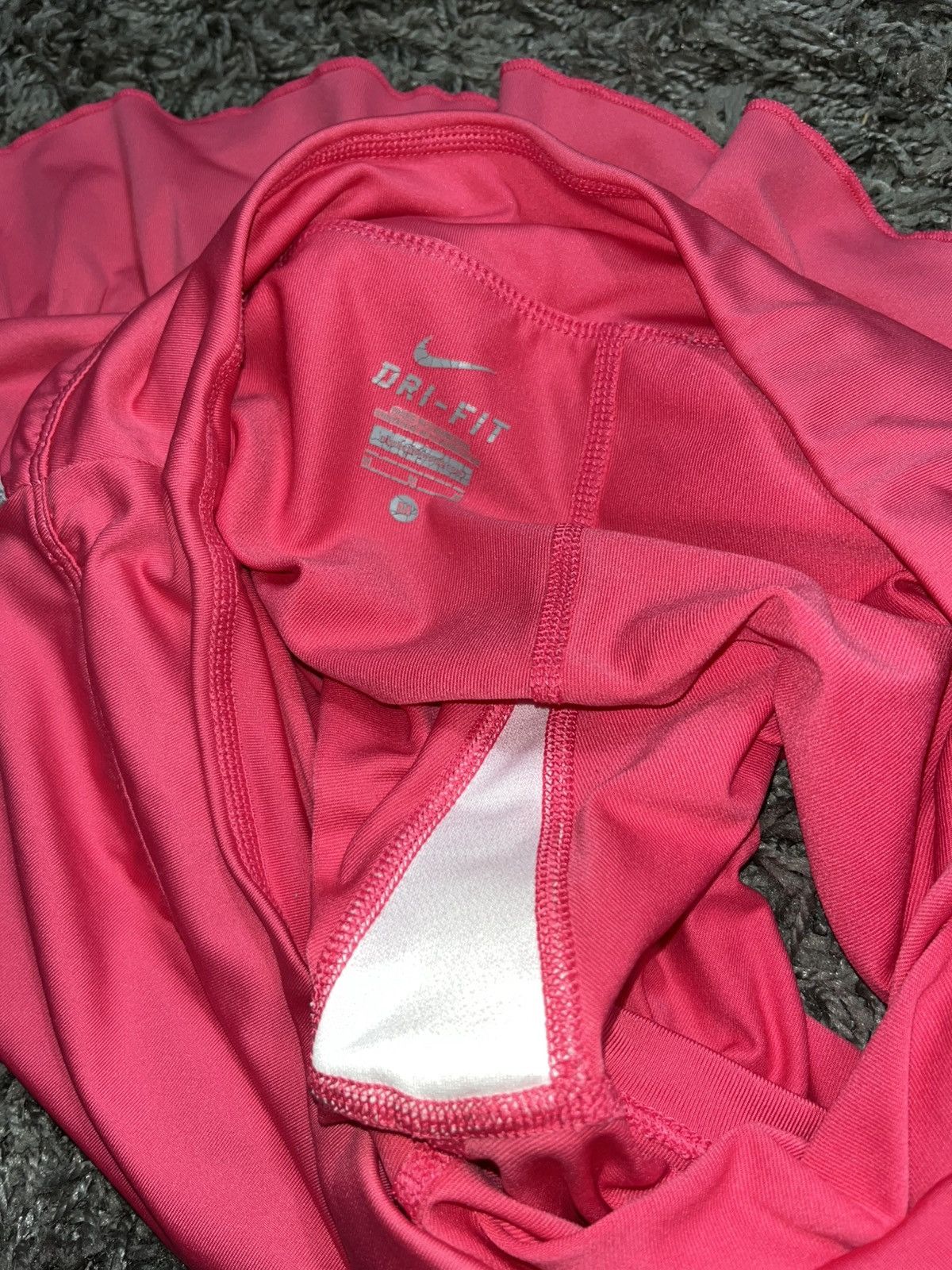 Nike NIKE COURT TENNIS WMNS MINI SKIRT SHORTS Y2K Size 28" / US 6 / IT 42 - 4 Thumbnail