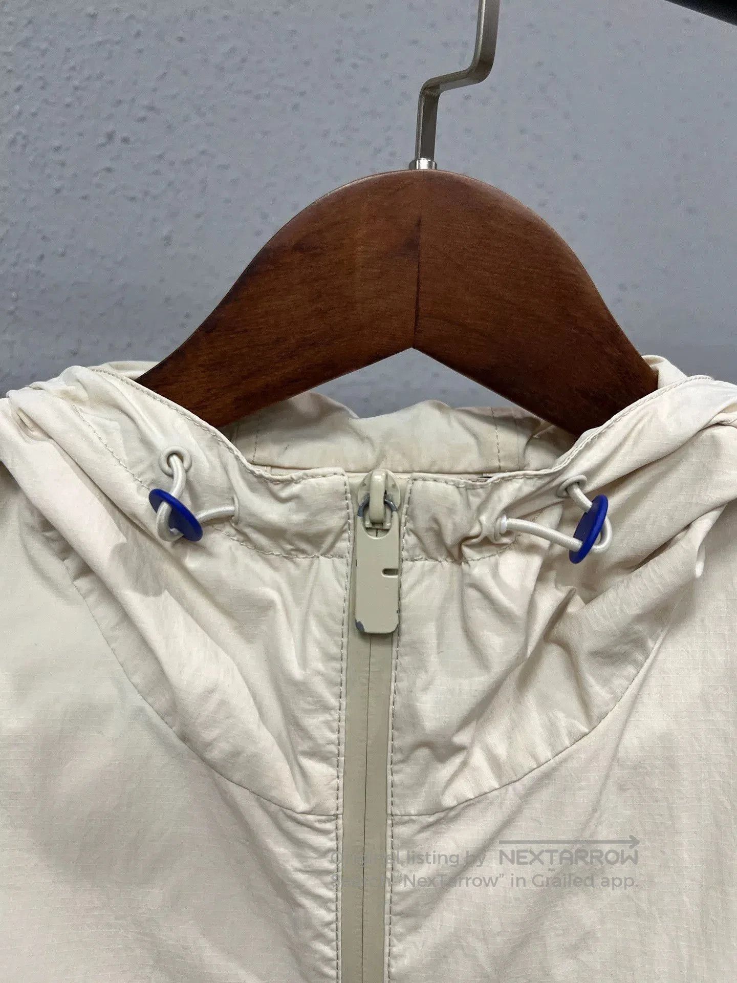 Burberry Burberry Beige Windbreaker. Size US M / EU 48-50 / 2 - 3 Thumbnail