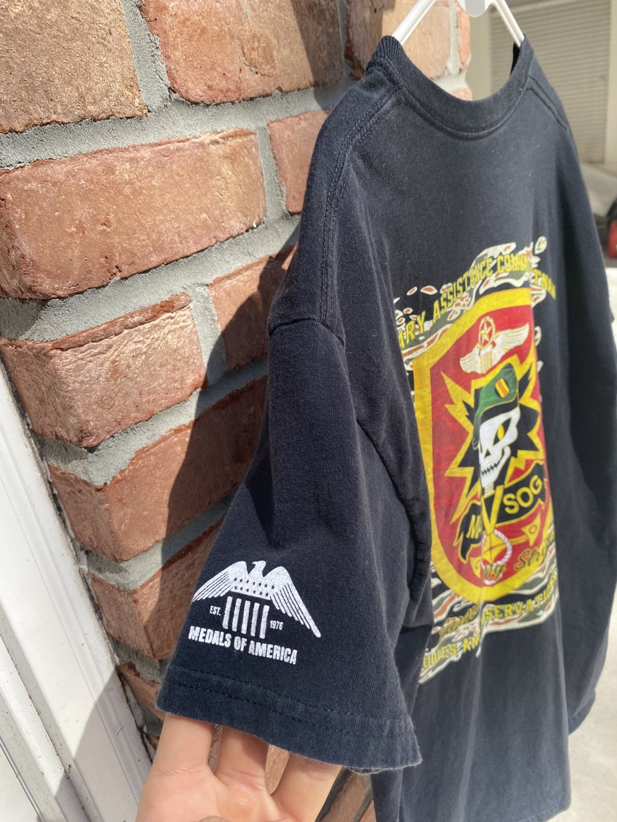 Vintage MAC-V-SOG T-Shirt Size US L / EU 52-54 / 3 - 3 Thumbnail