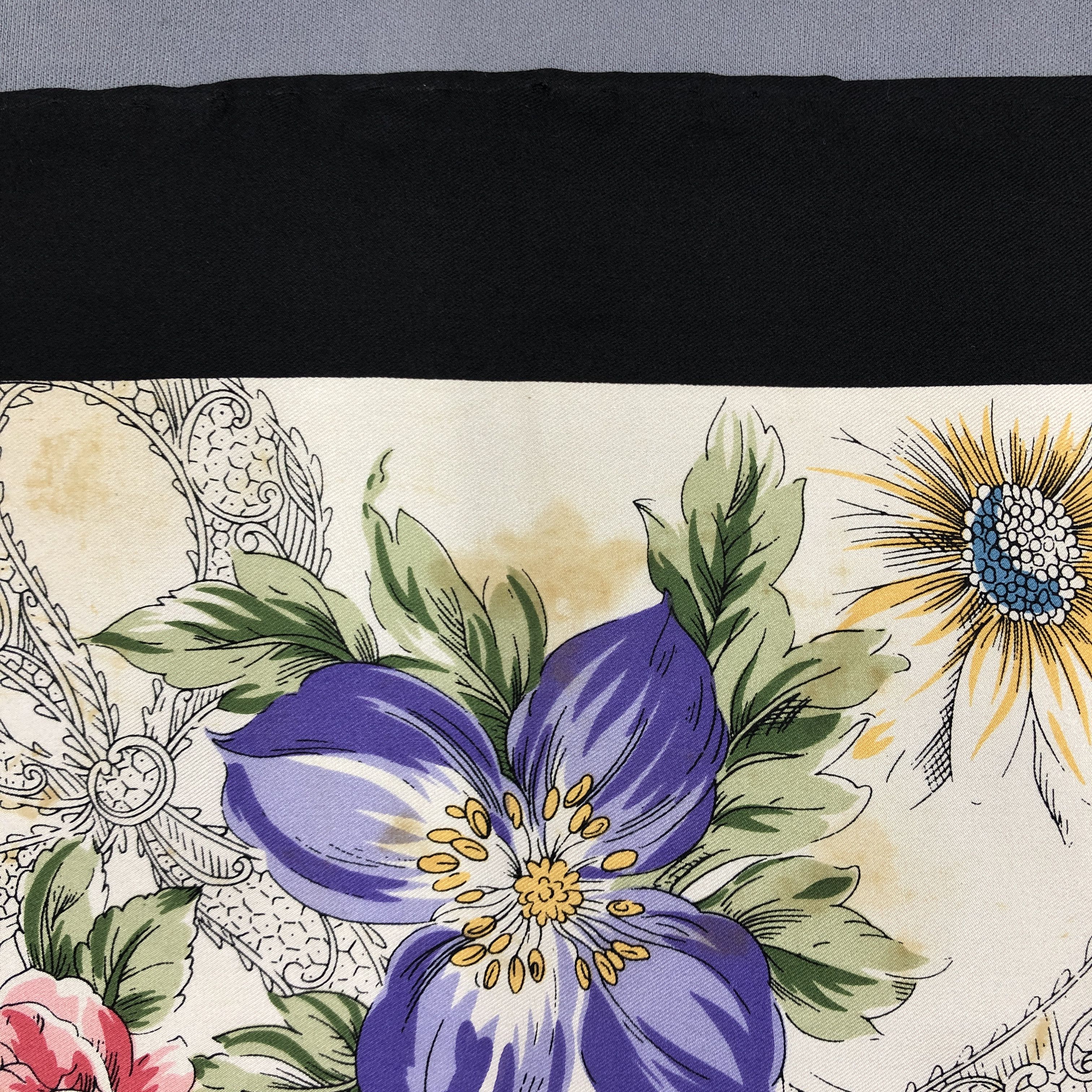 Japanese Brand Vintage Floral English SILK Scarf Twill Stole Wraps Scarves Size ONE SIZE - 11 Thumbnail