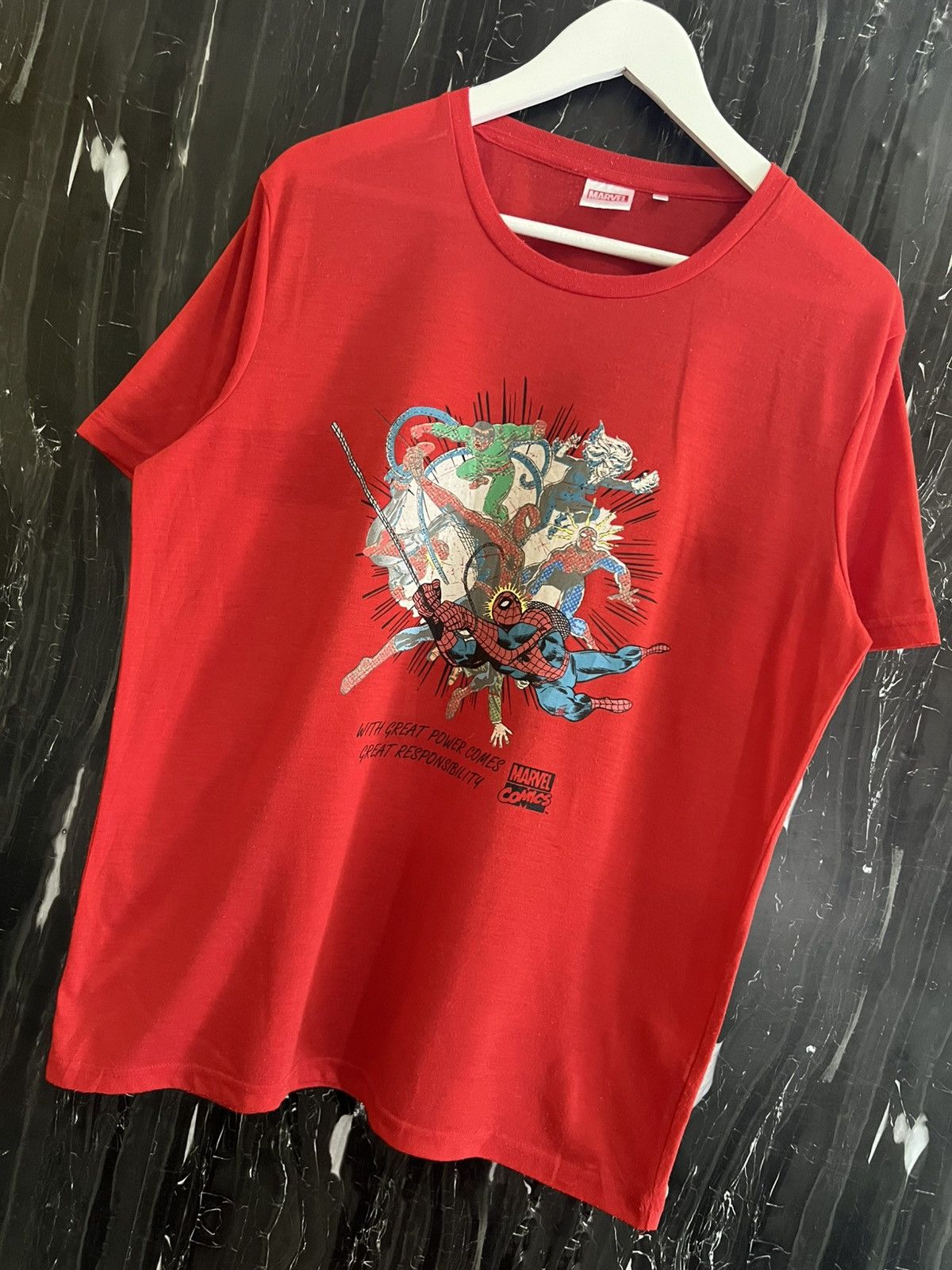 Marvel Comics Marvel T-Shirt – Classic Superhero Graphic Size US XL / EU 56 / 4 - 5 Thumbnail