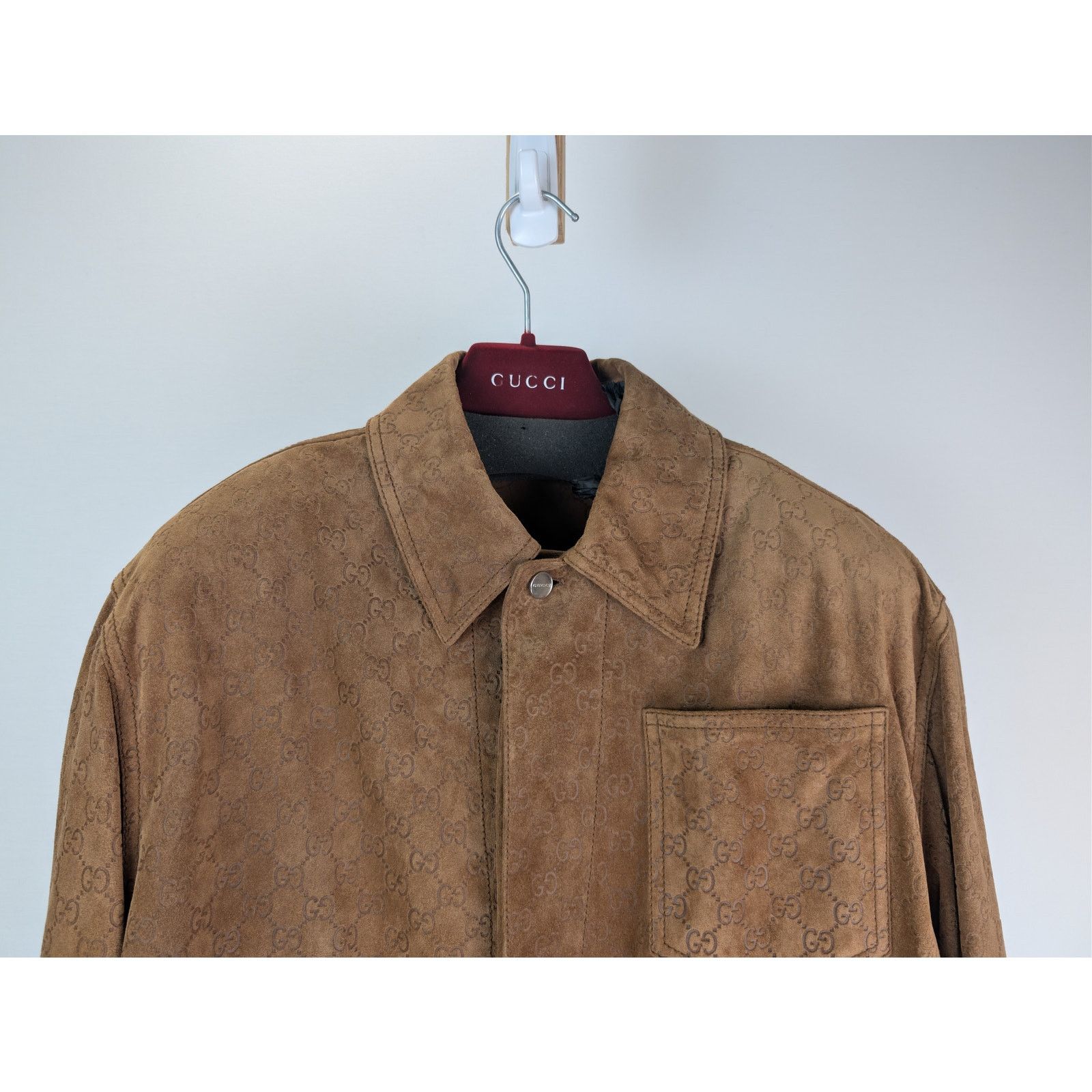 Gucci o1rshd1 Embossed GG Suede Jacket in Camel / Beige Size US M / EU 48-50 / 2 - 3 Thumbnail