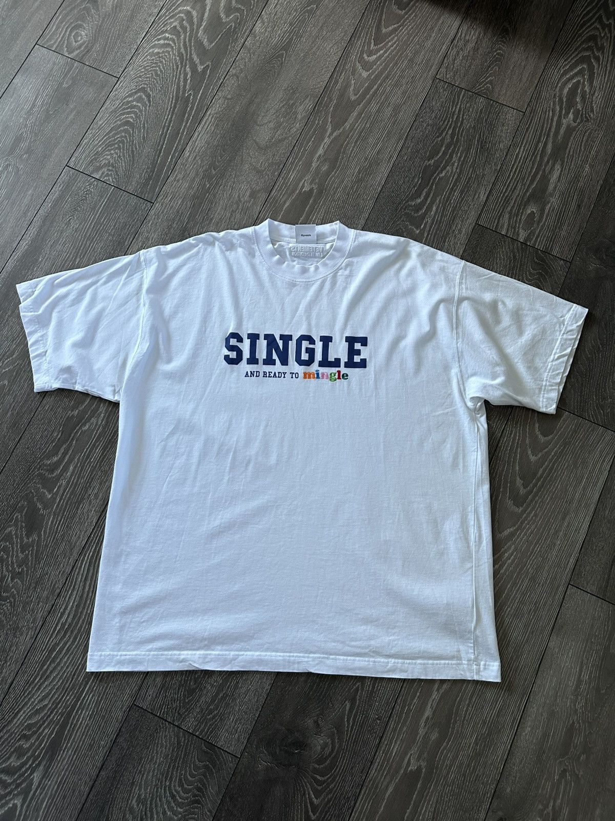 vetements single and ready to mingle oversized tshirt