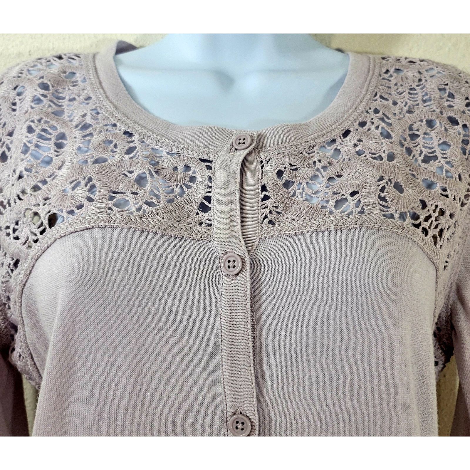 Other CAbi Lilac Light Purple Crochet Collar Cardigan Sweater S Size S / US 4 / IT 40 - 5 Thumbnail