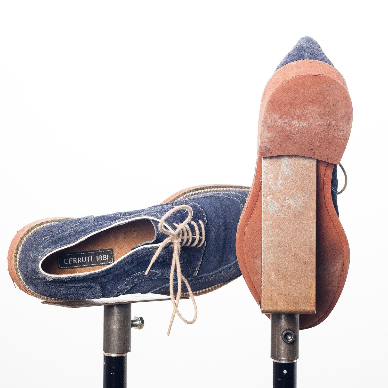 Cerruti 1881 CERRUTI 1881 Blue Suede Brogue Shoes Italy Made EU41 Size US 8 / EU 41 - 8 Thumbnail