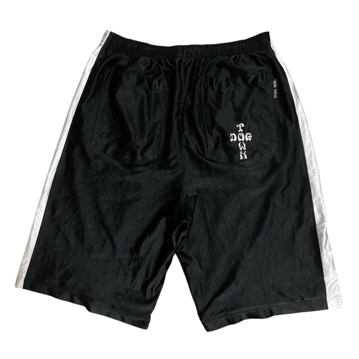 Dogtown DOGTOWN EMBROIDERED LOGO CROSS SHORT PANTS Size US 30 / EU 46 - 1 Thumbnail