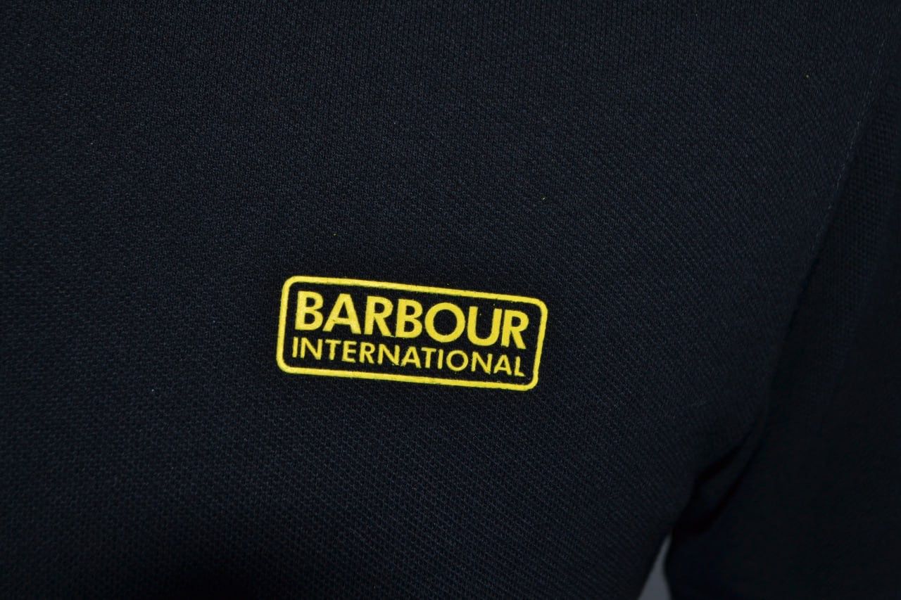 Barbour Barbour international polo short sleeve Black size L Size US L / EU 52-54 / 3 - 4 Thumbnail
